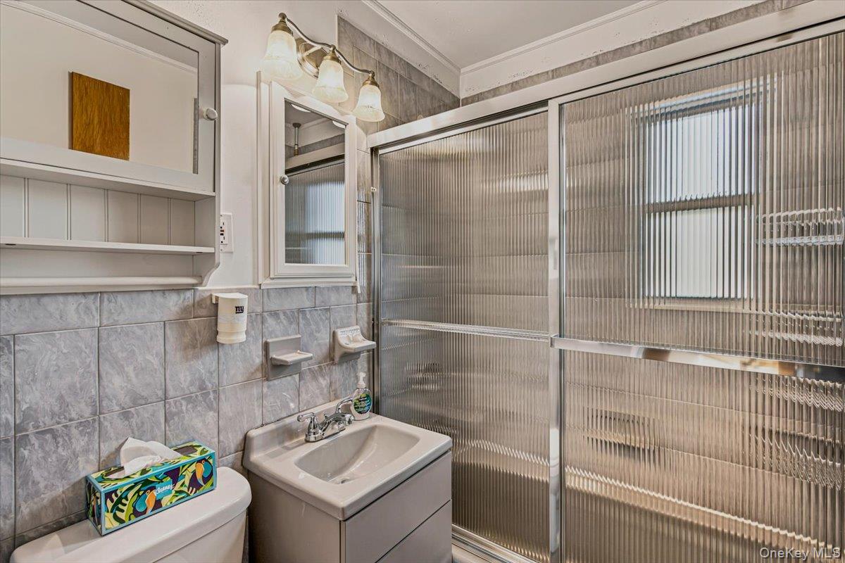 151-28 9th Avenue Property Photo 12