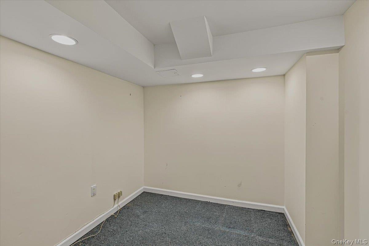 151-28 9th Avenue Property Photo 23