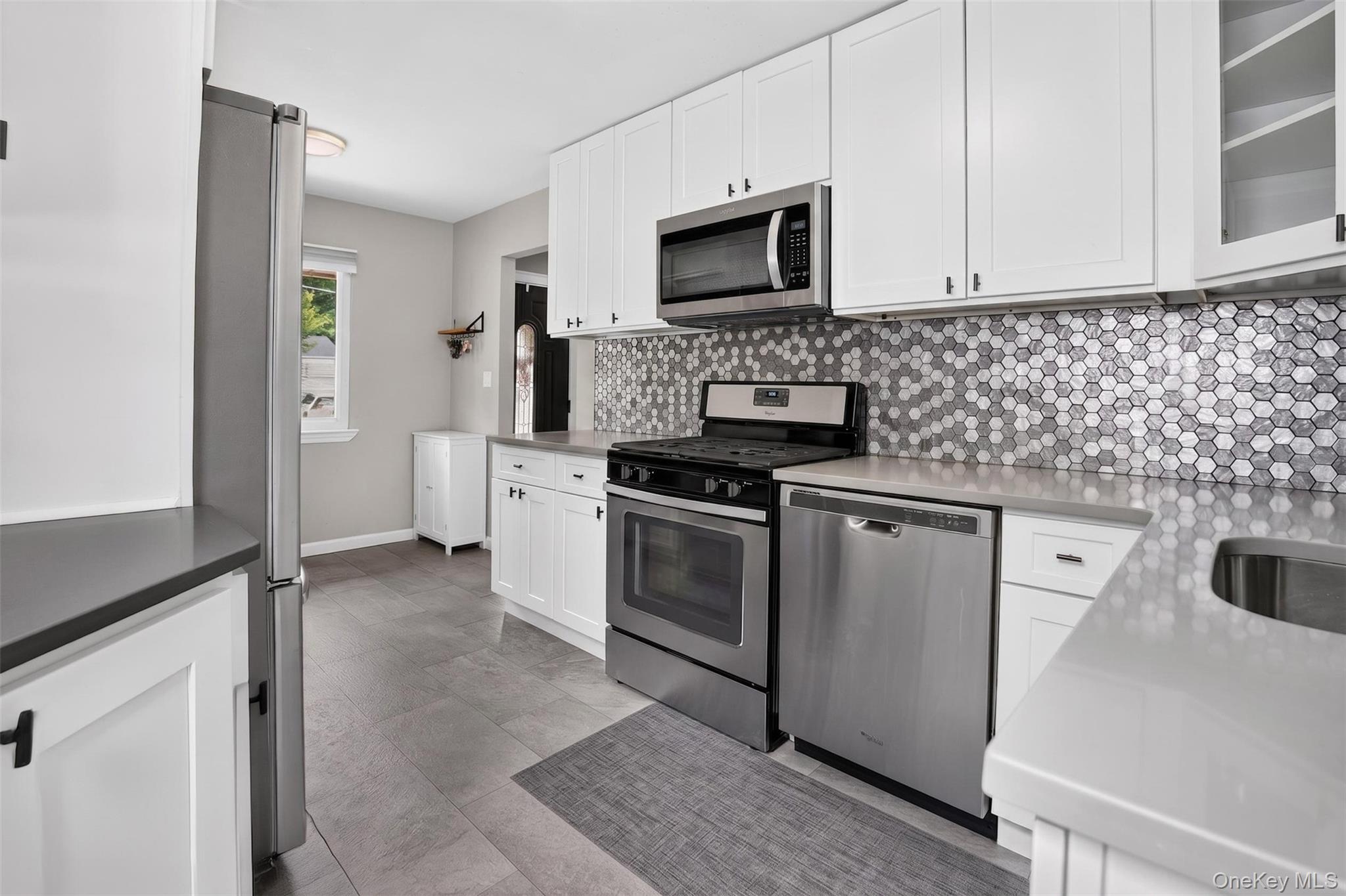 50 Lantern Street Property Photo 11