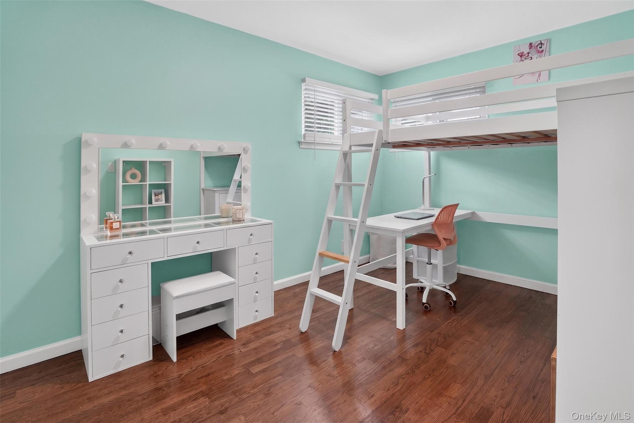 50 Lantern Street Property Photo 15
