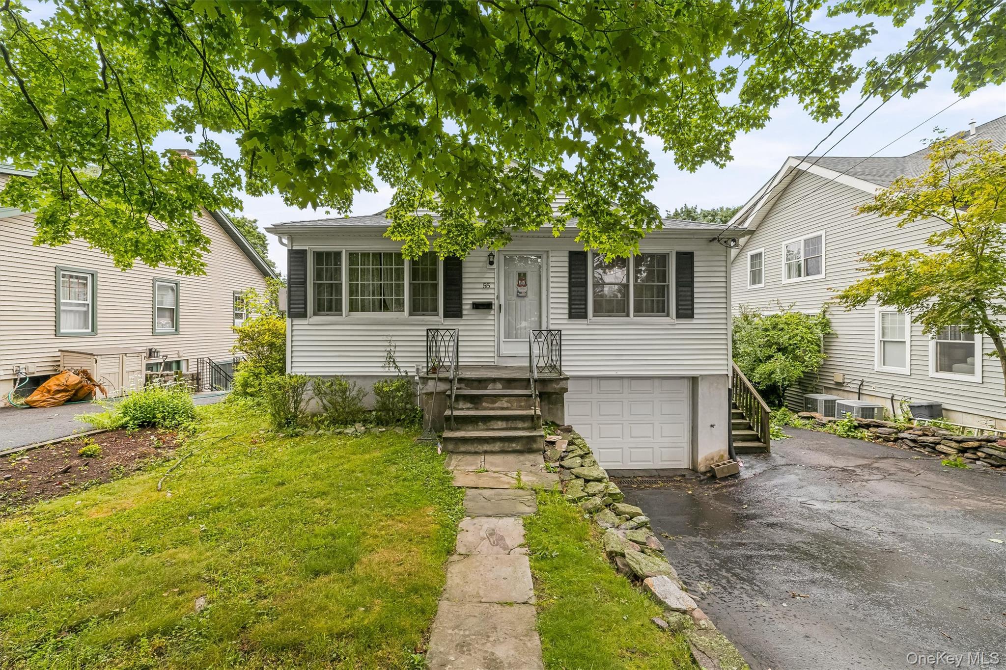 55 Sunset Drive Property Photo 1