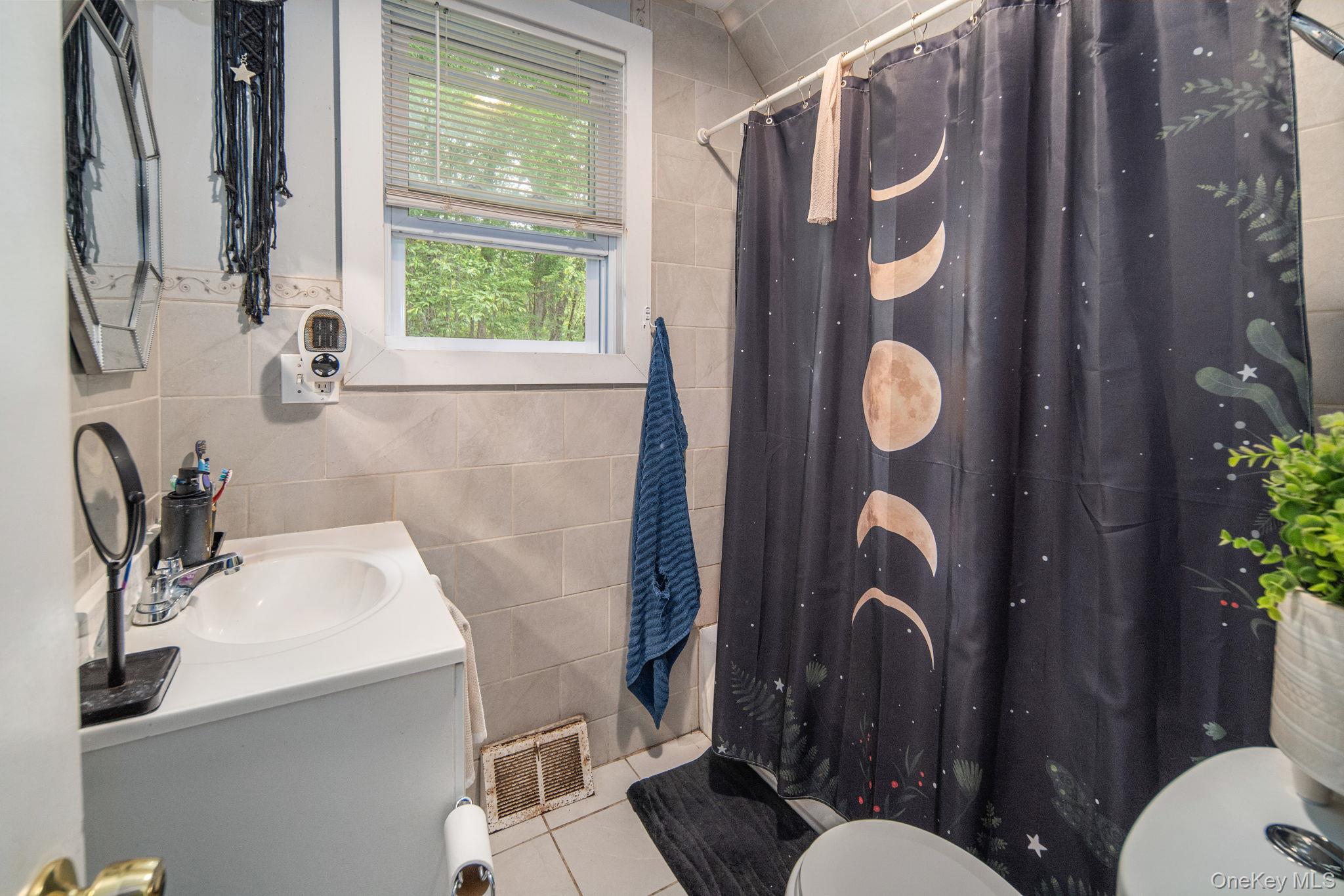 60 Haddock Road Property Photo 18