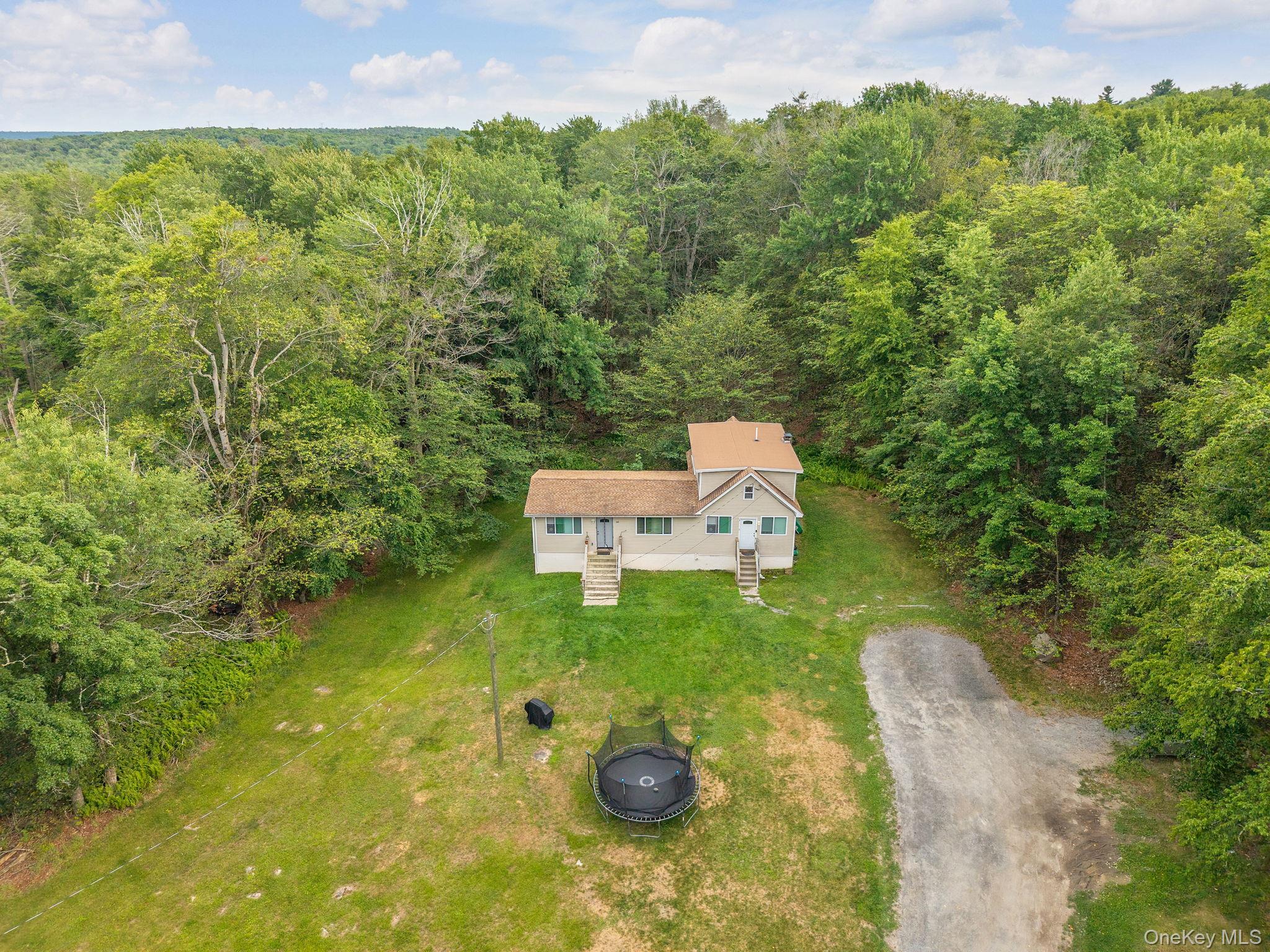 60 Haddock Road Property Photo 30
