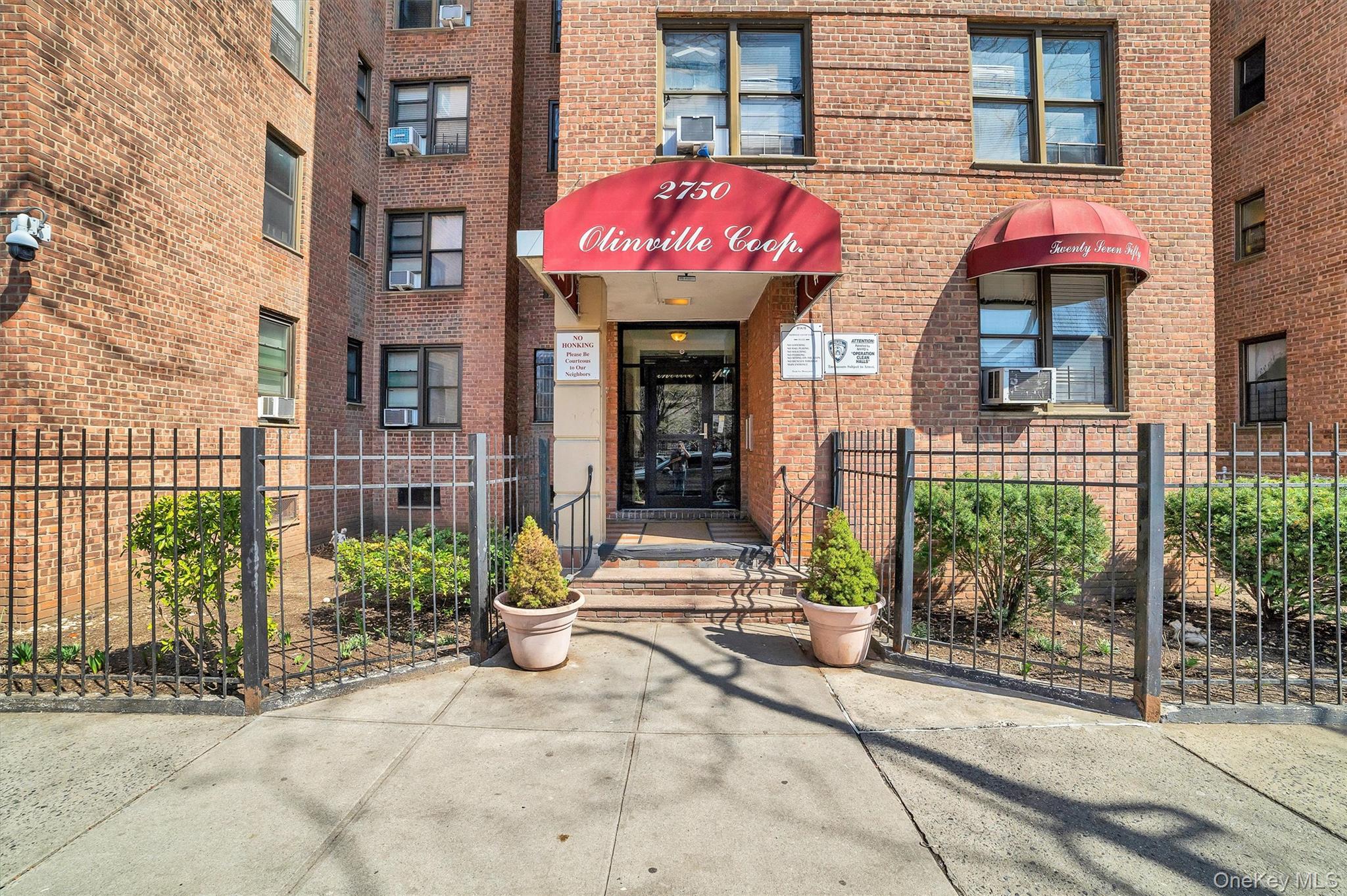 2750 Olinville Avenue 1k Property Photo 1