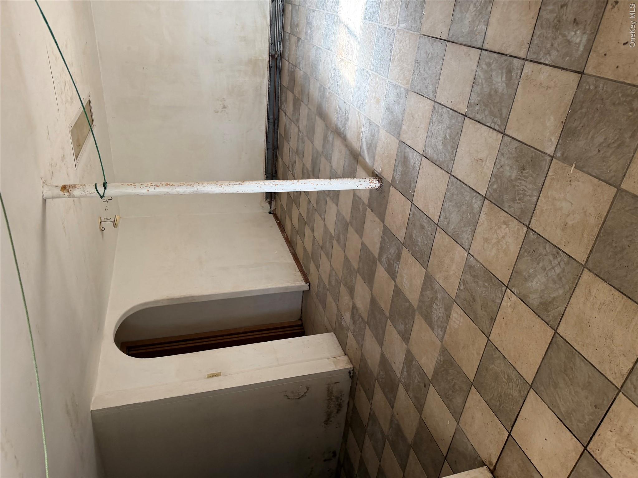 60 Webb Avenue Property Photo 10