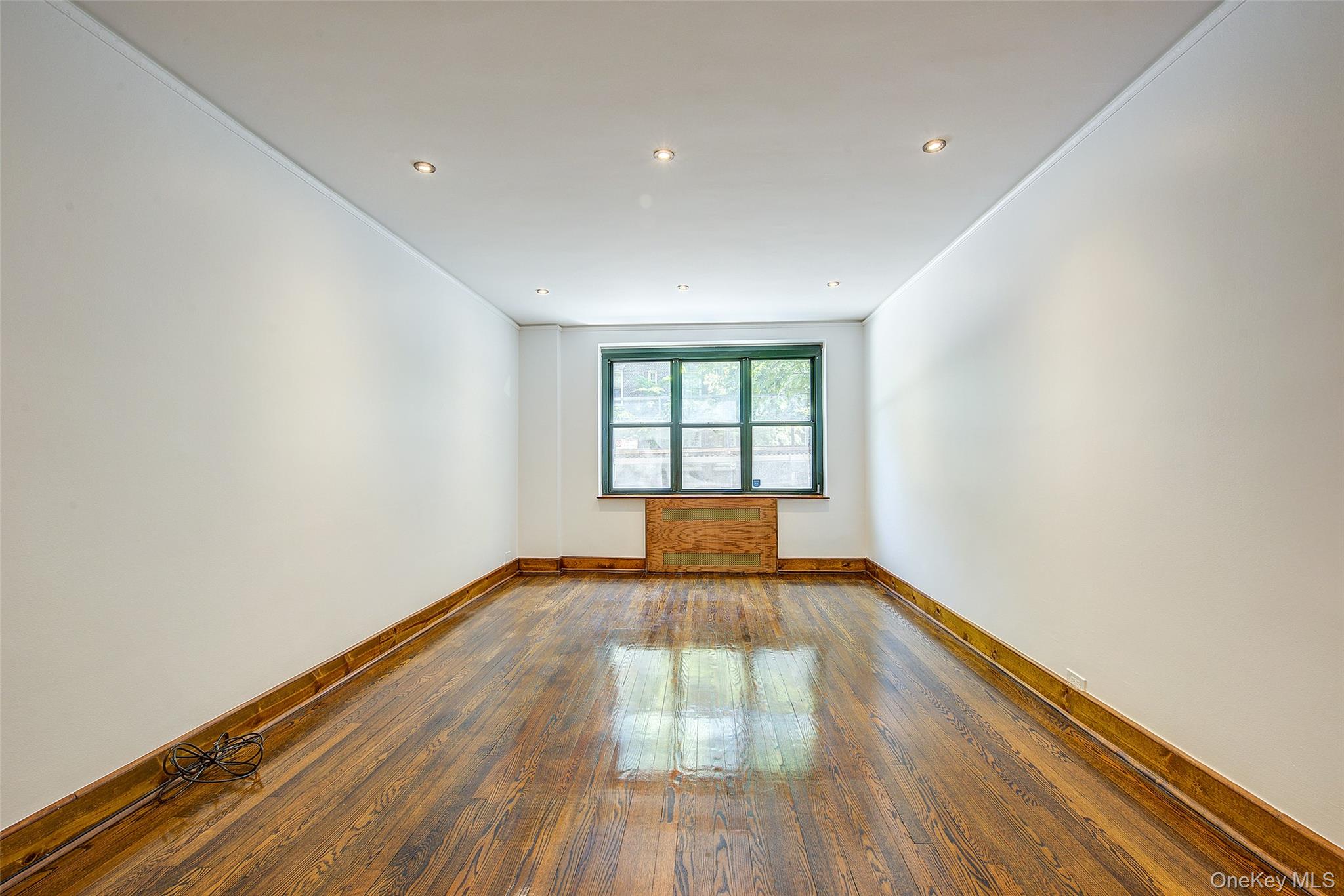 34-40 79th Street 1d Property Photo 2