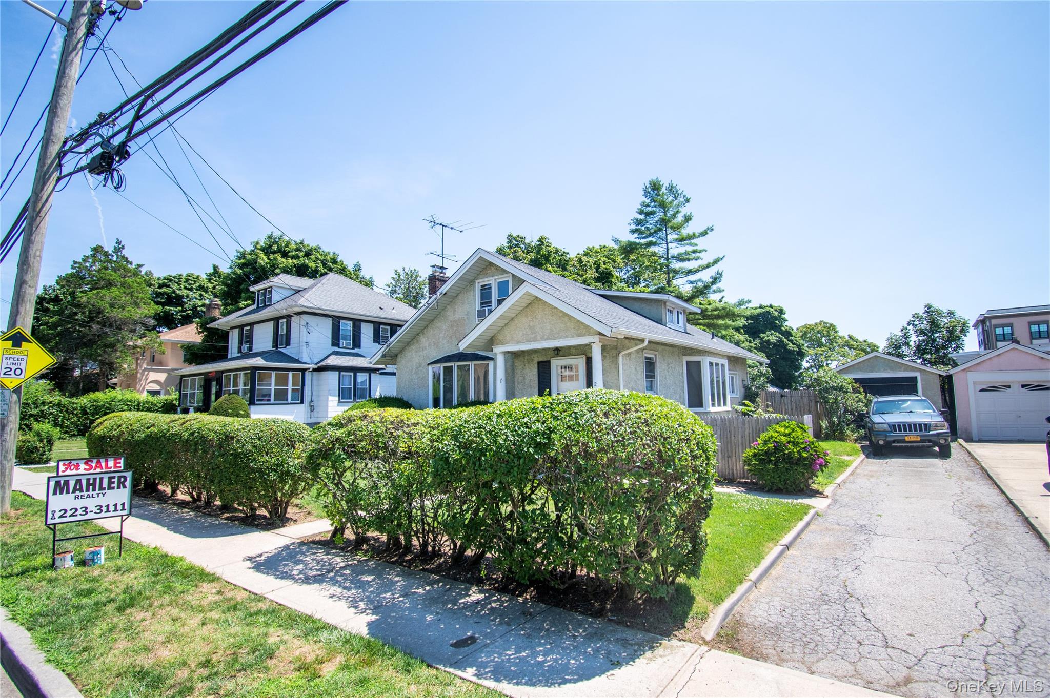 2415 Gale Avenue Property Photo 4