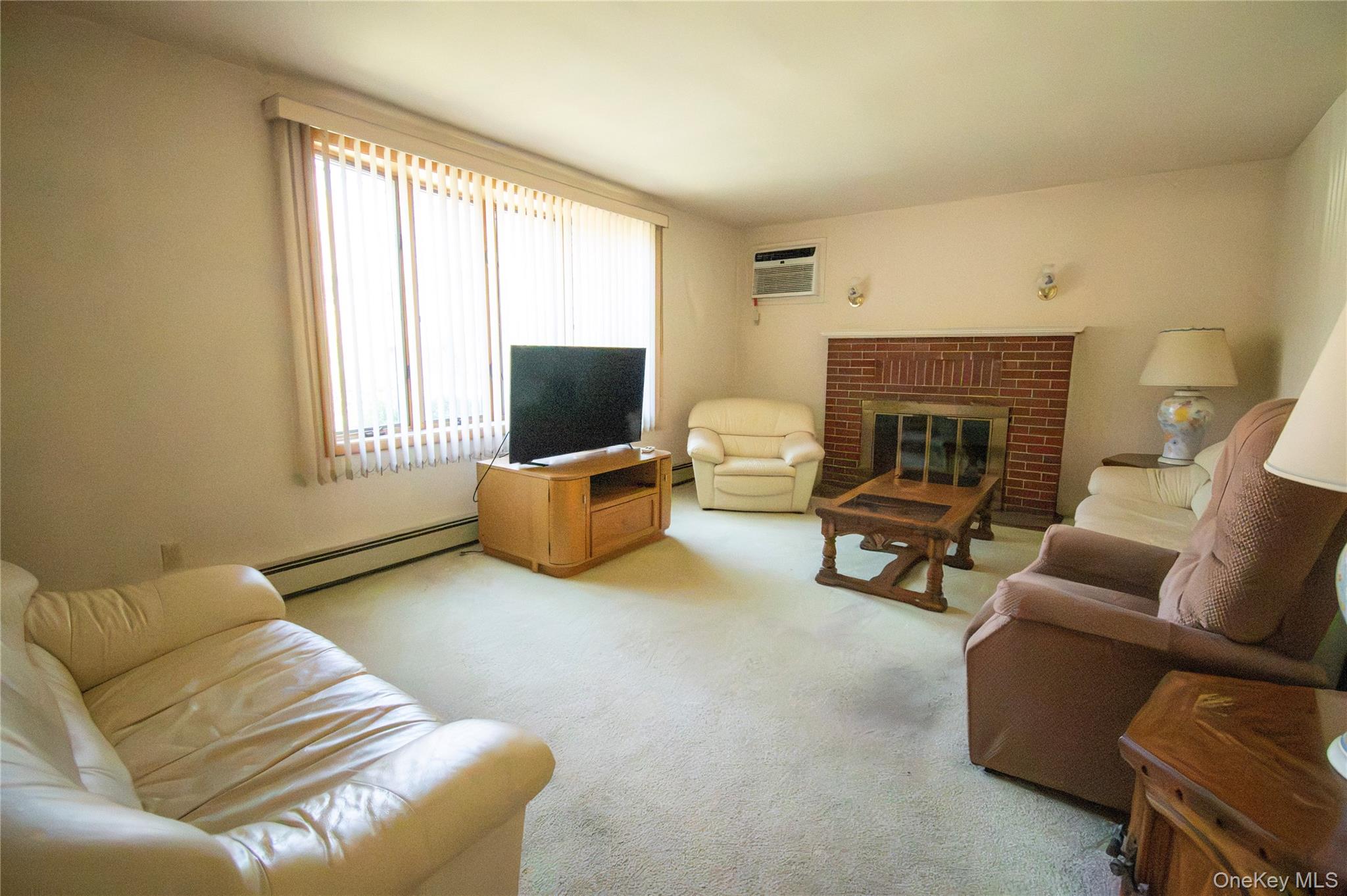 2415 Gale Avenue Property Photo 10