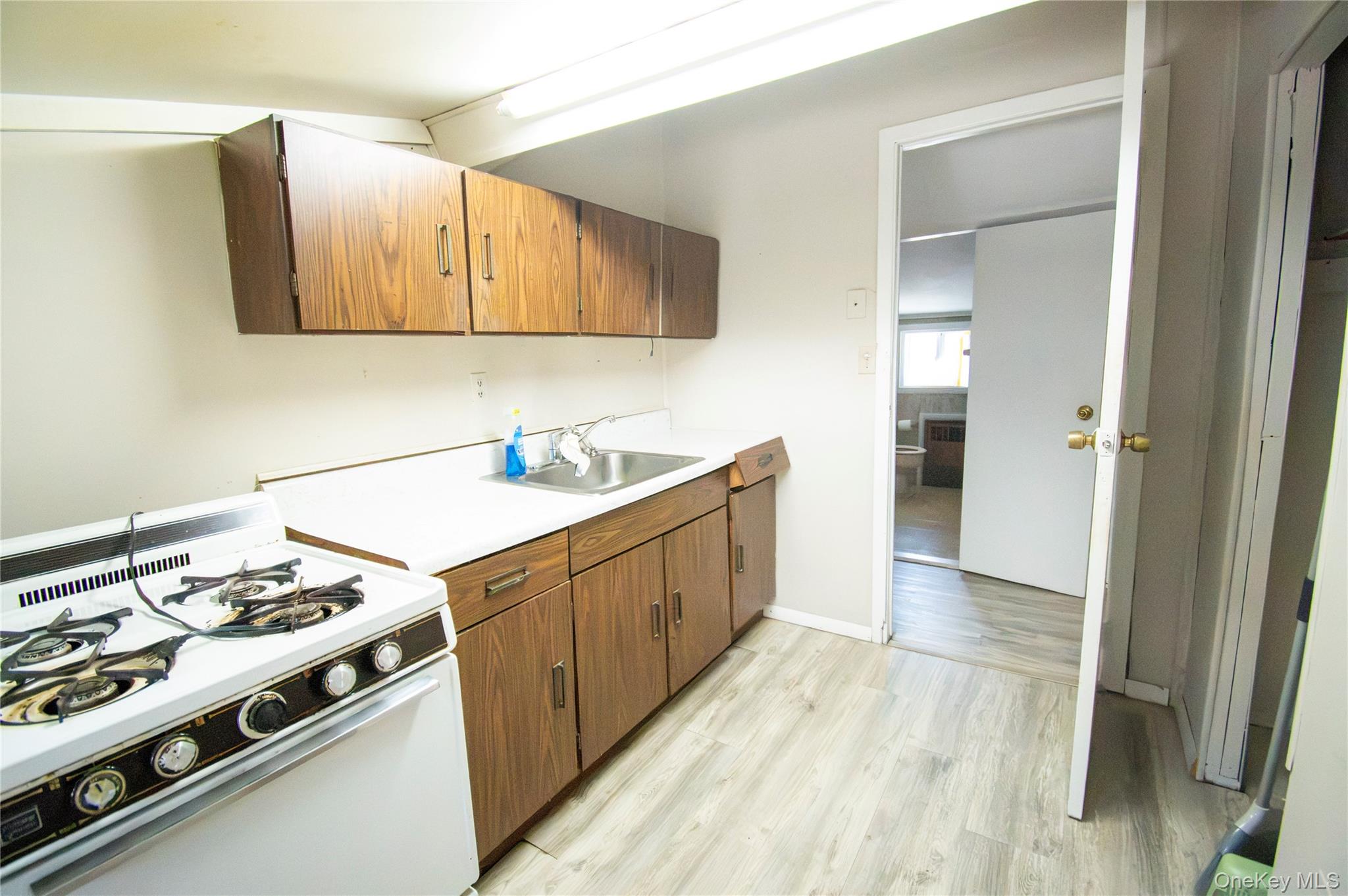 2415 Gale Avenue Property Photo 24