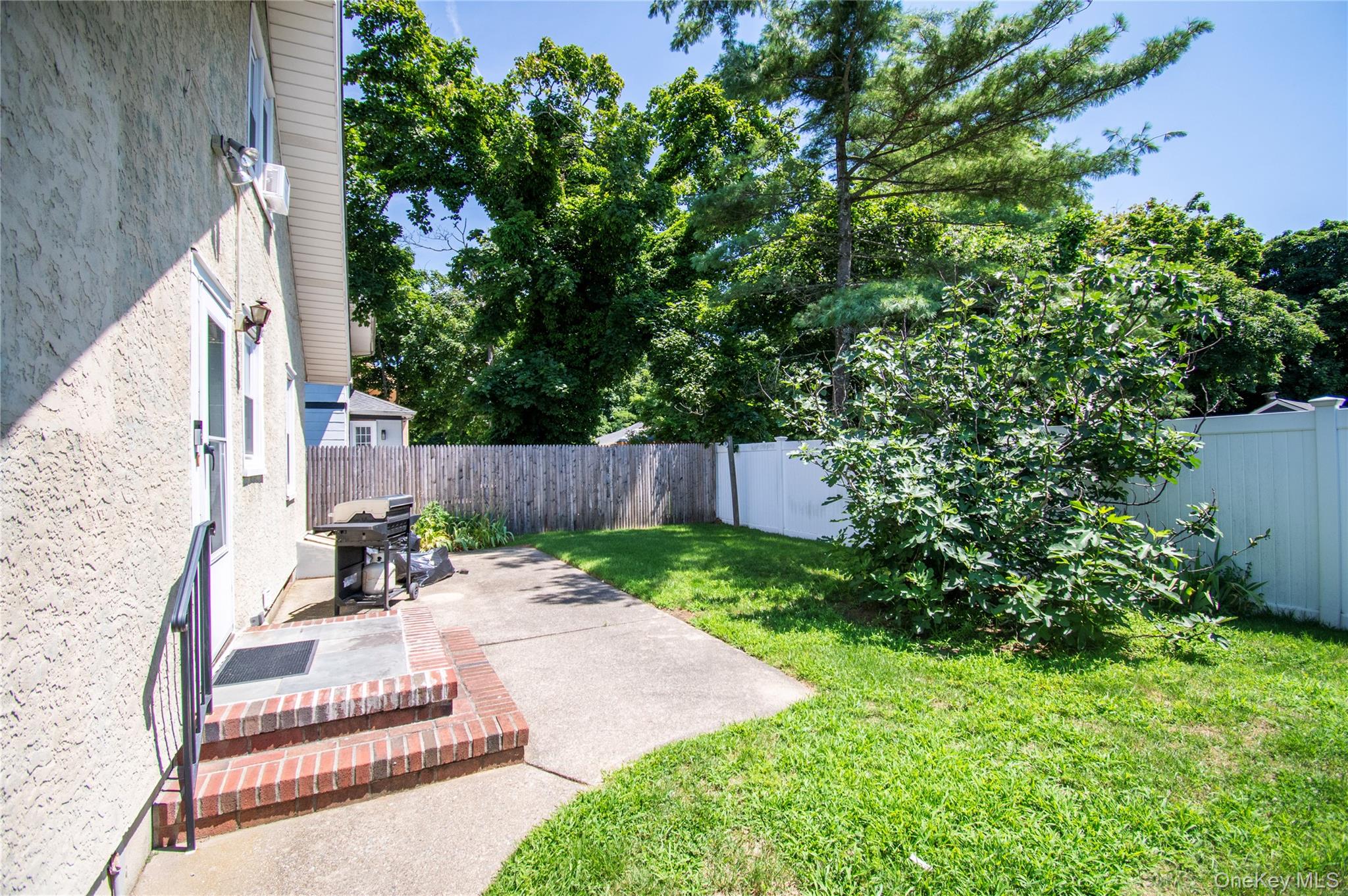 2415 Gale Avenue Property Photo 32