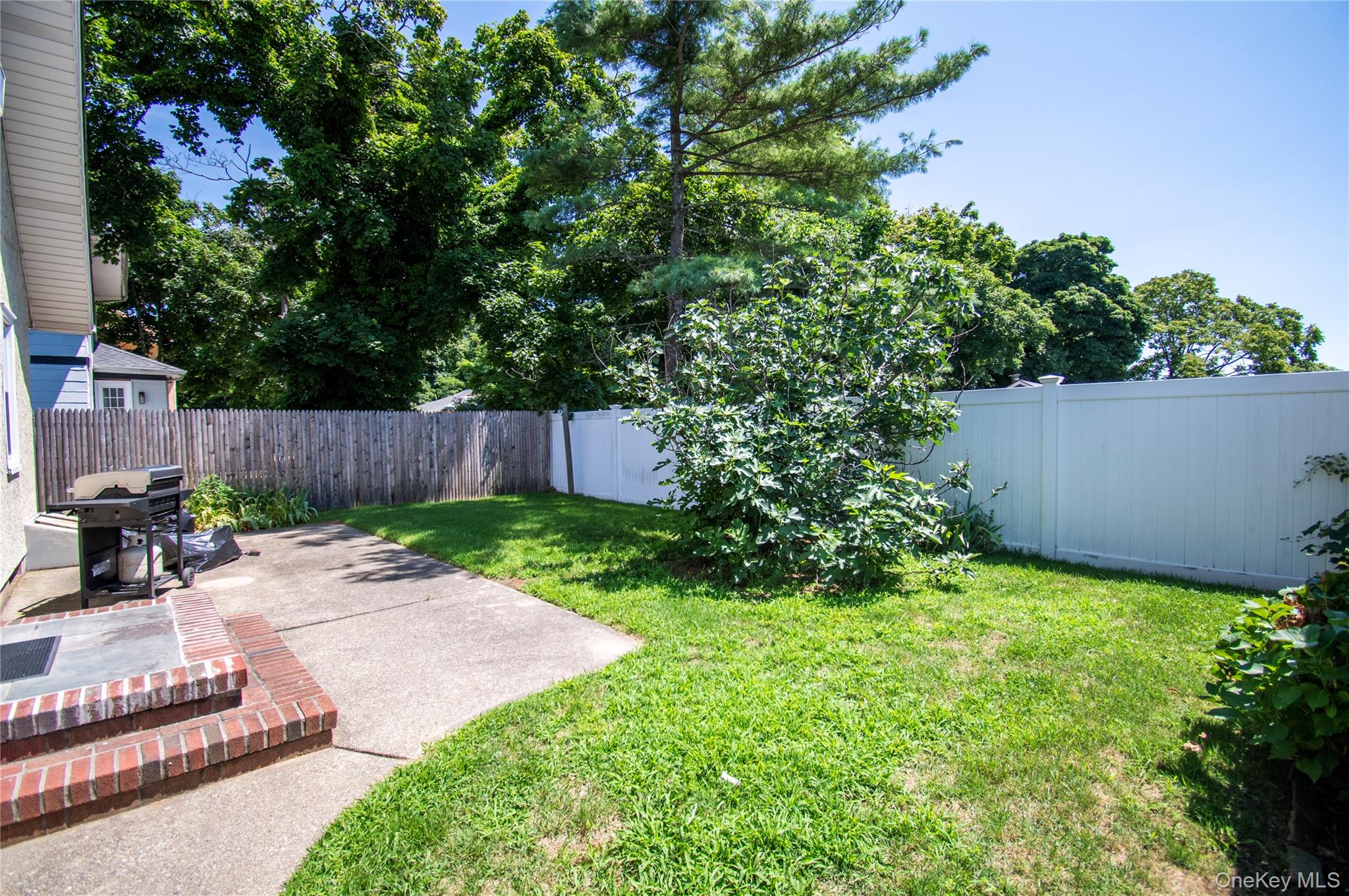 2415 Gale Avenue Property Photo 33