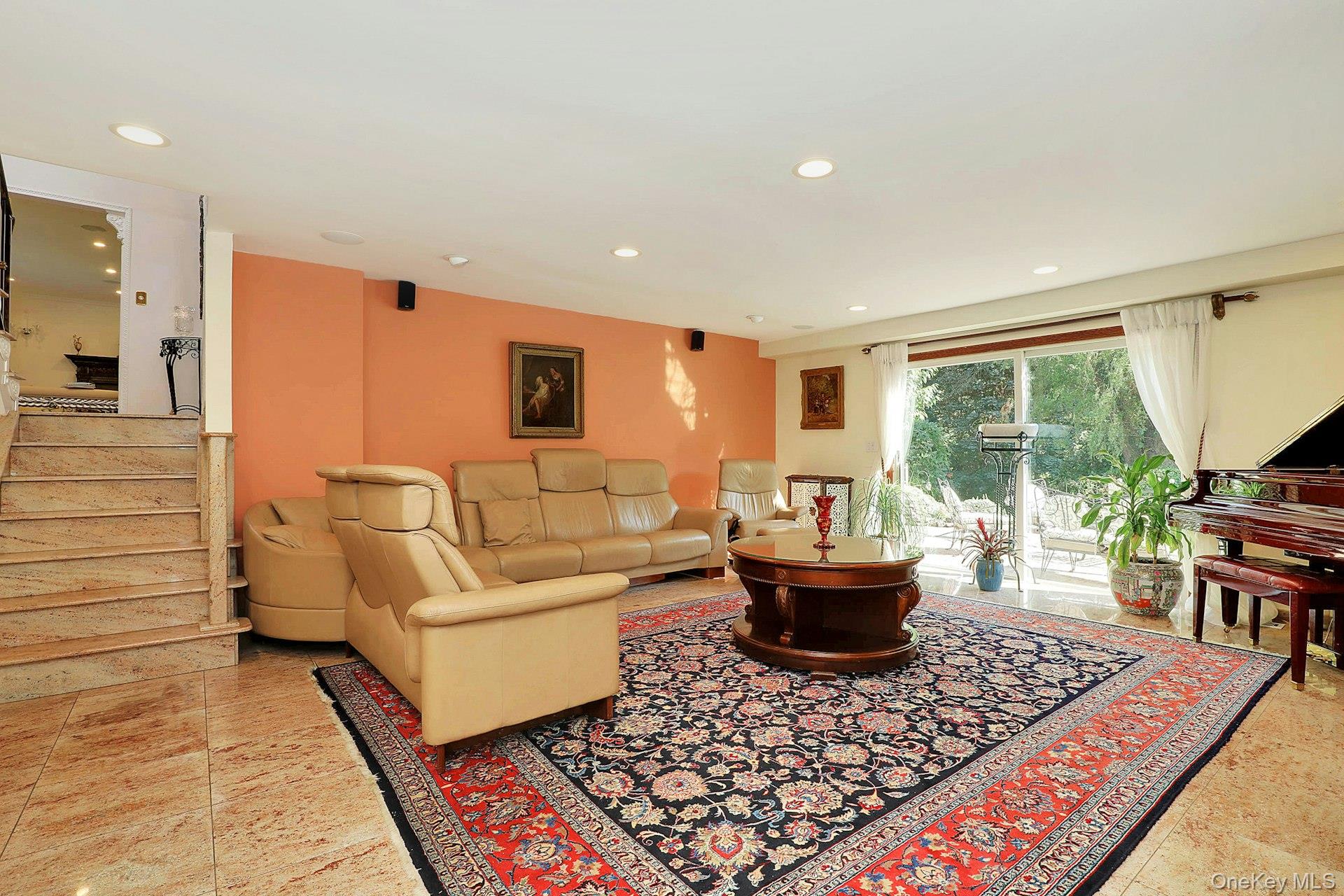650 Bryant Avenue Property Photo 10