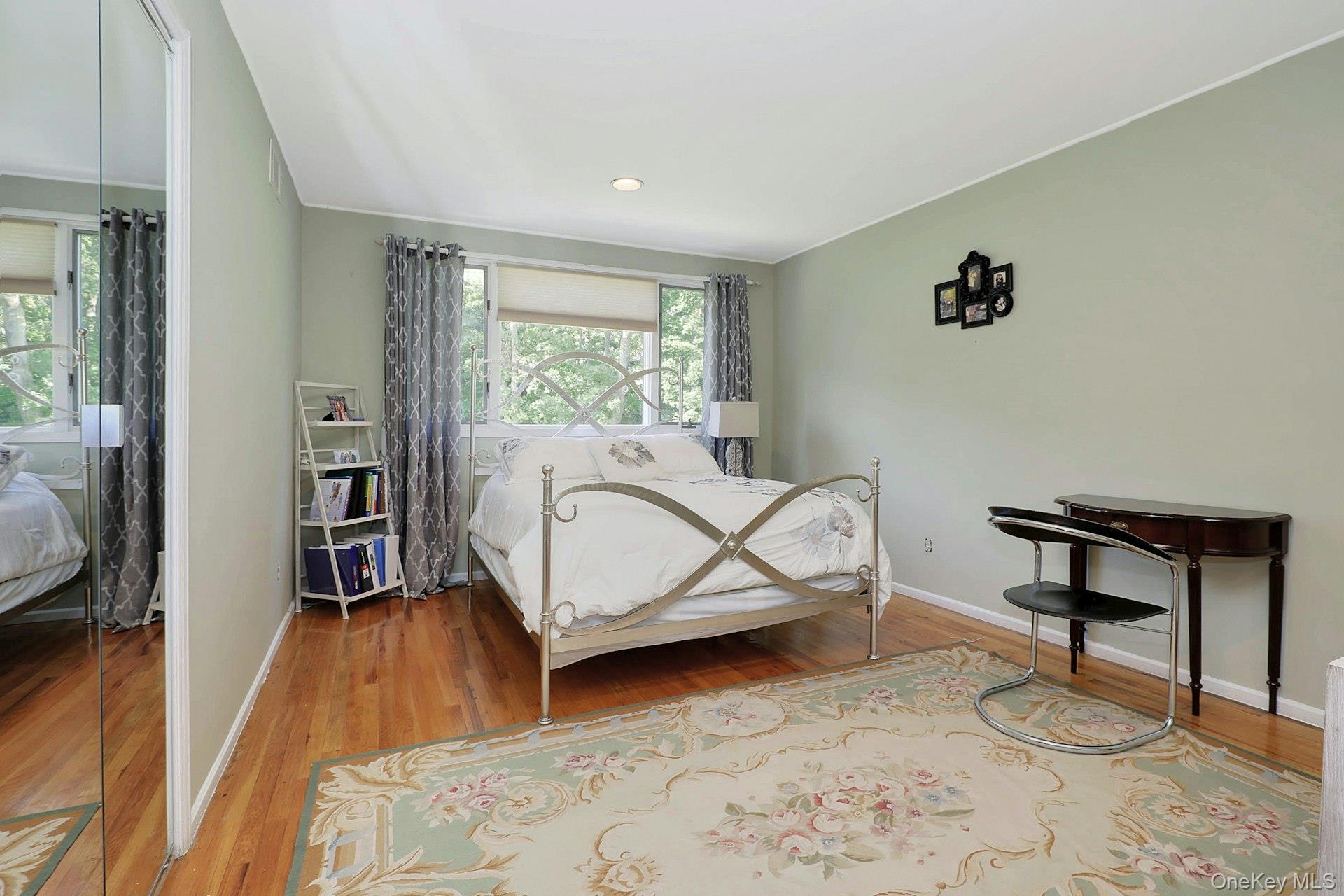 650 Bryant Avenue Property Photo 15