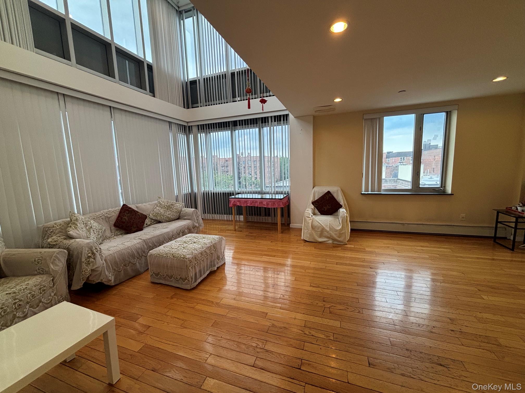 38-30 Parsons Boulevard Phc Property Photo 4