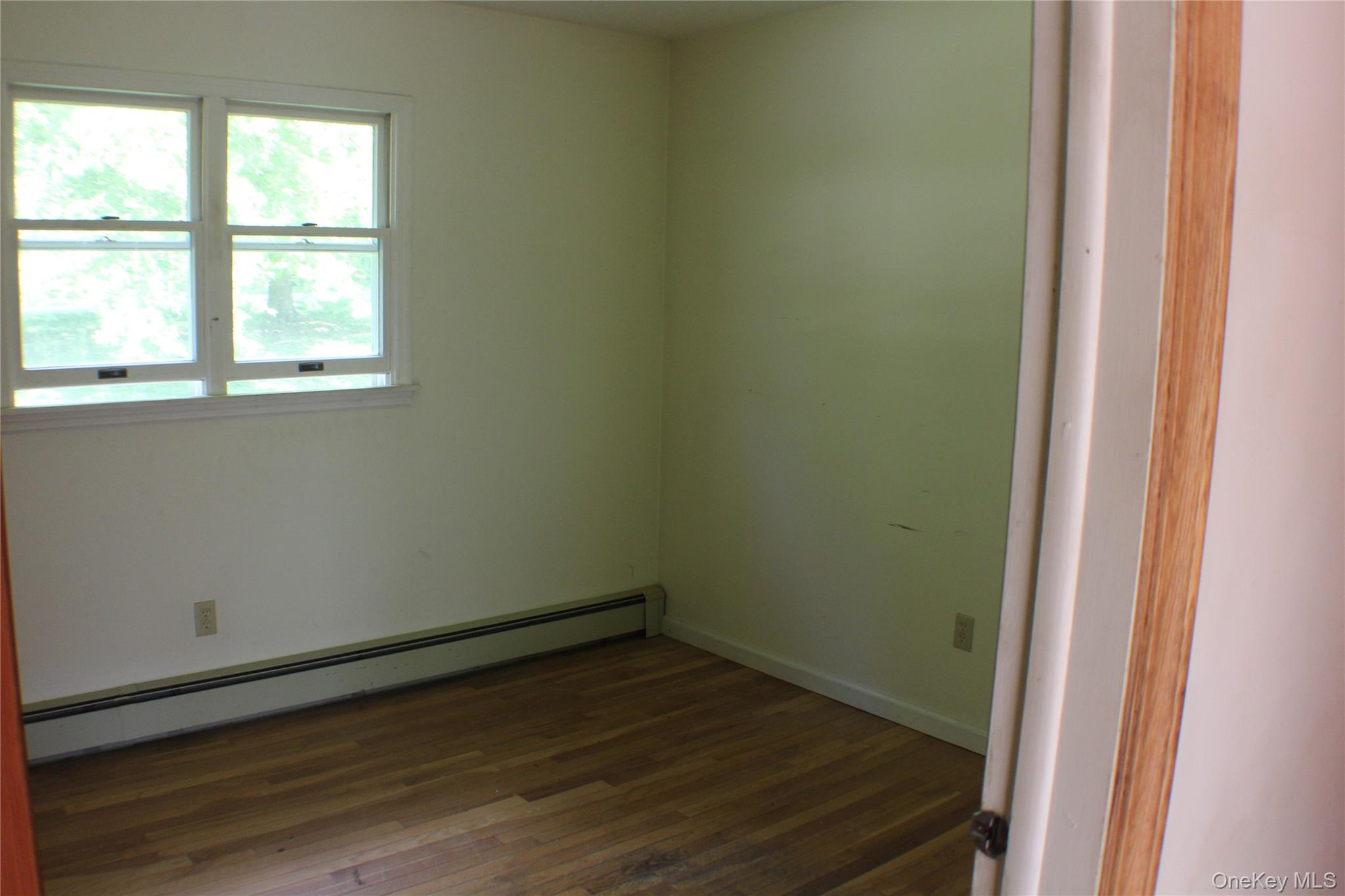 357 W Dover Road Property Photo 9