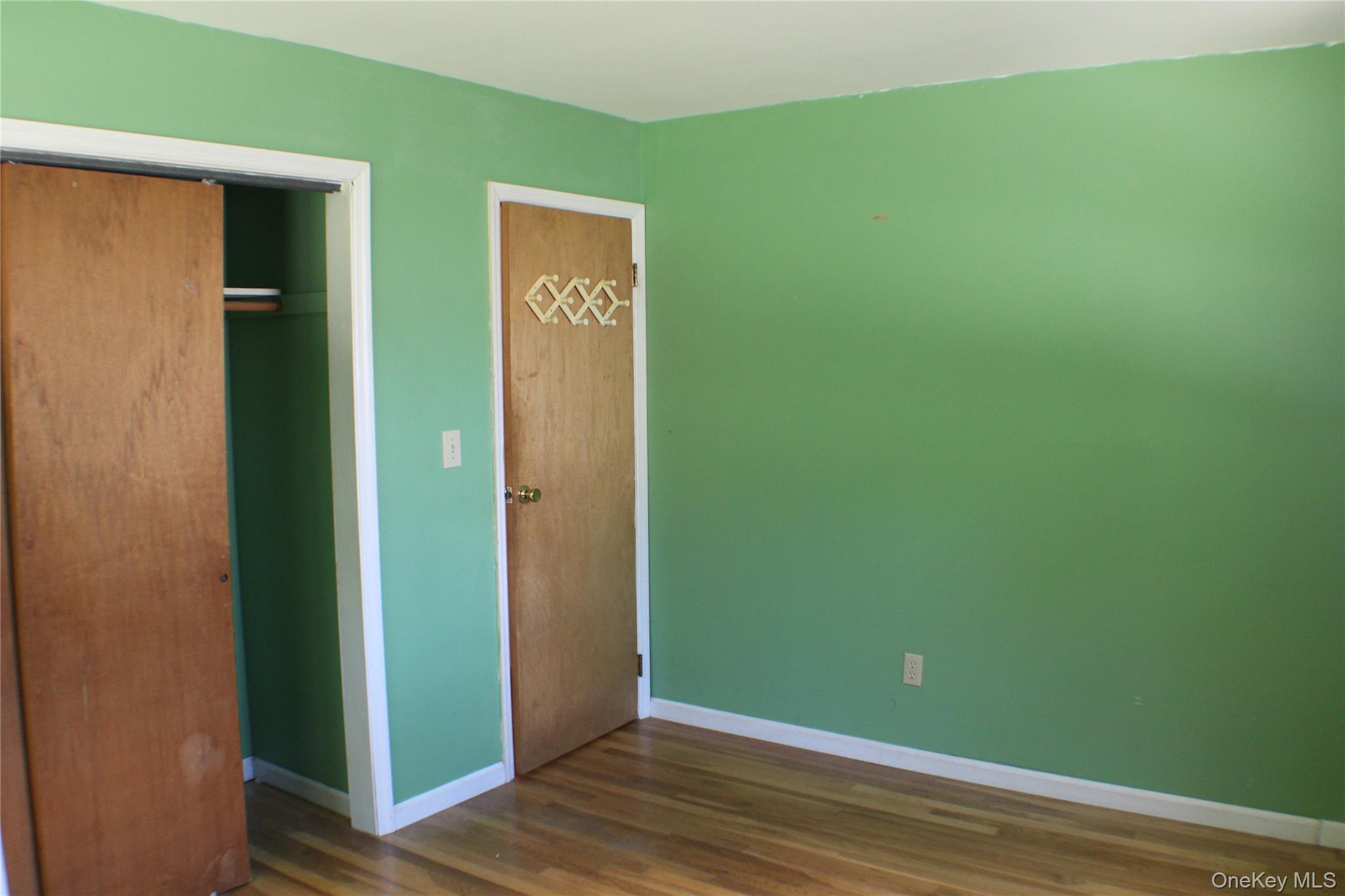357 W Dover Road Property Photo 11