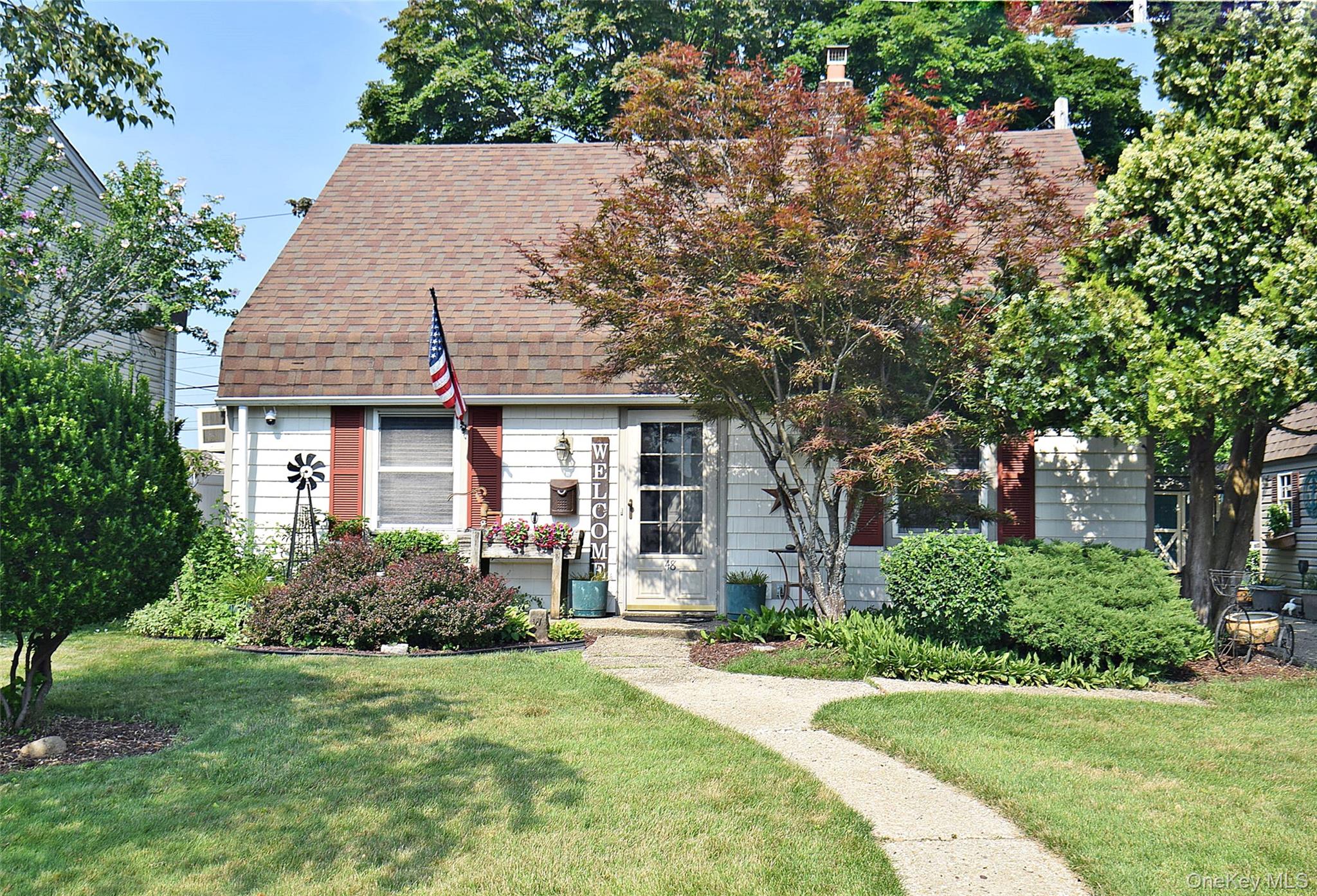48 Barnyard Lane Property Photo 1