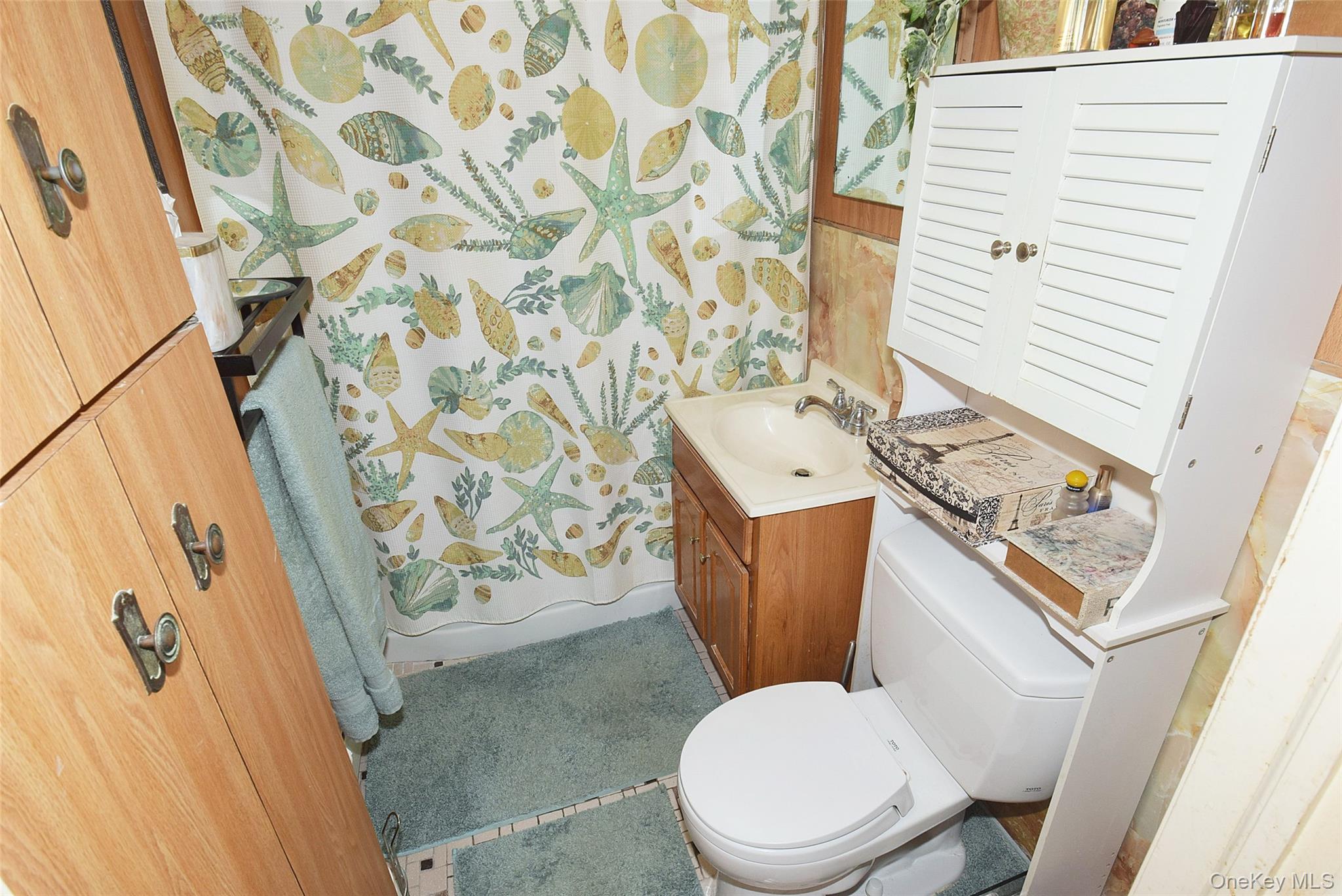 48 Barnyard Lane Property Photo 10