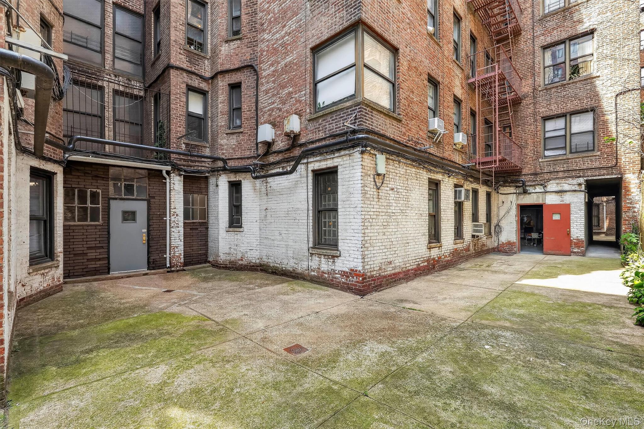 860 Grand Concourse 2n Property Photo 18