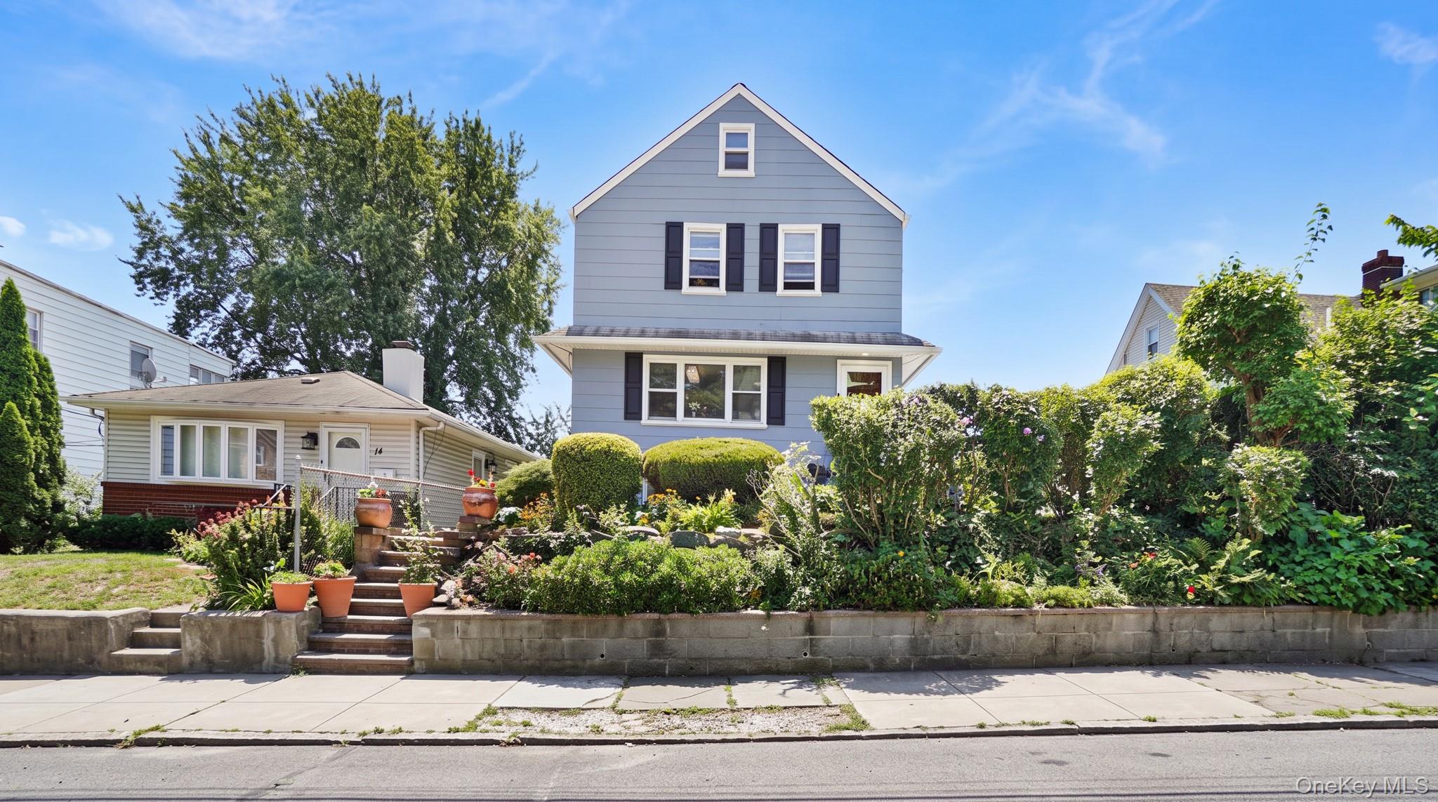 18 Edgewood Avenue Property Photo 1