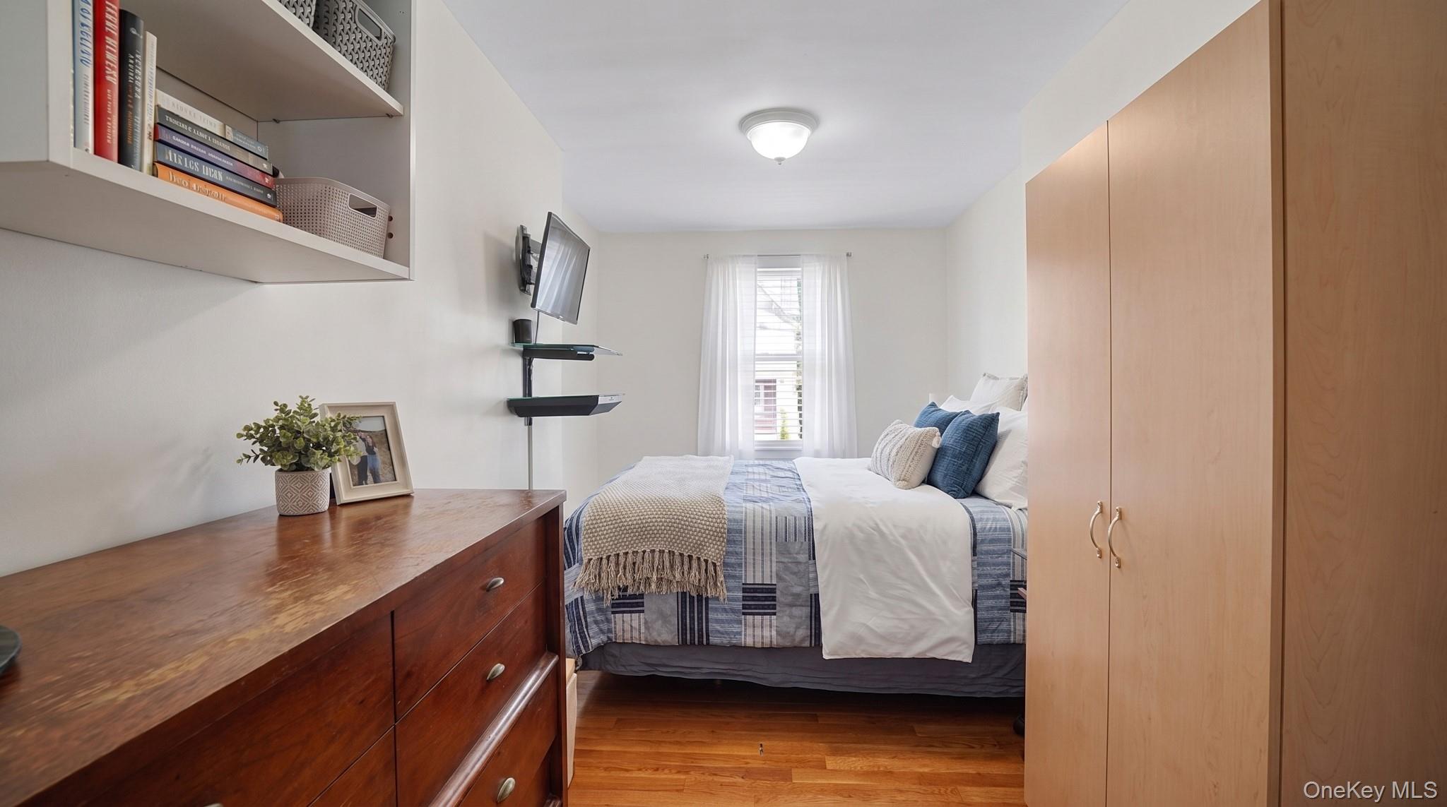 18 Edgewood Avenue Property Photo 13