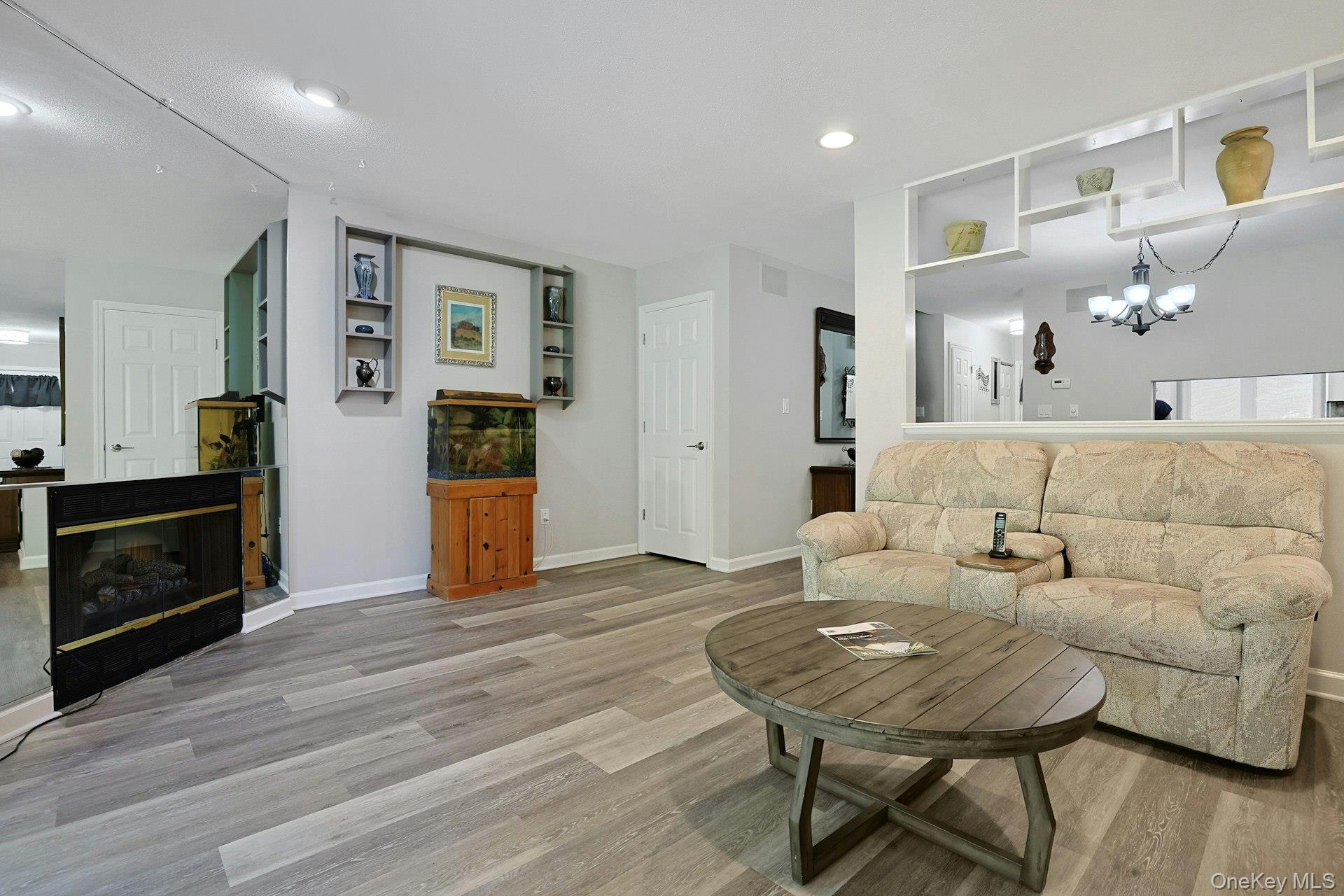 3902 Hickory Court Property Photo 12