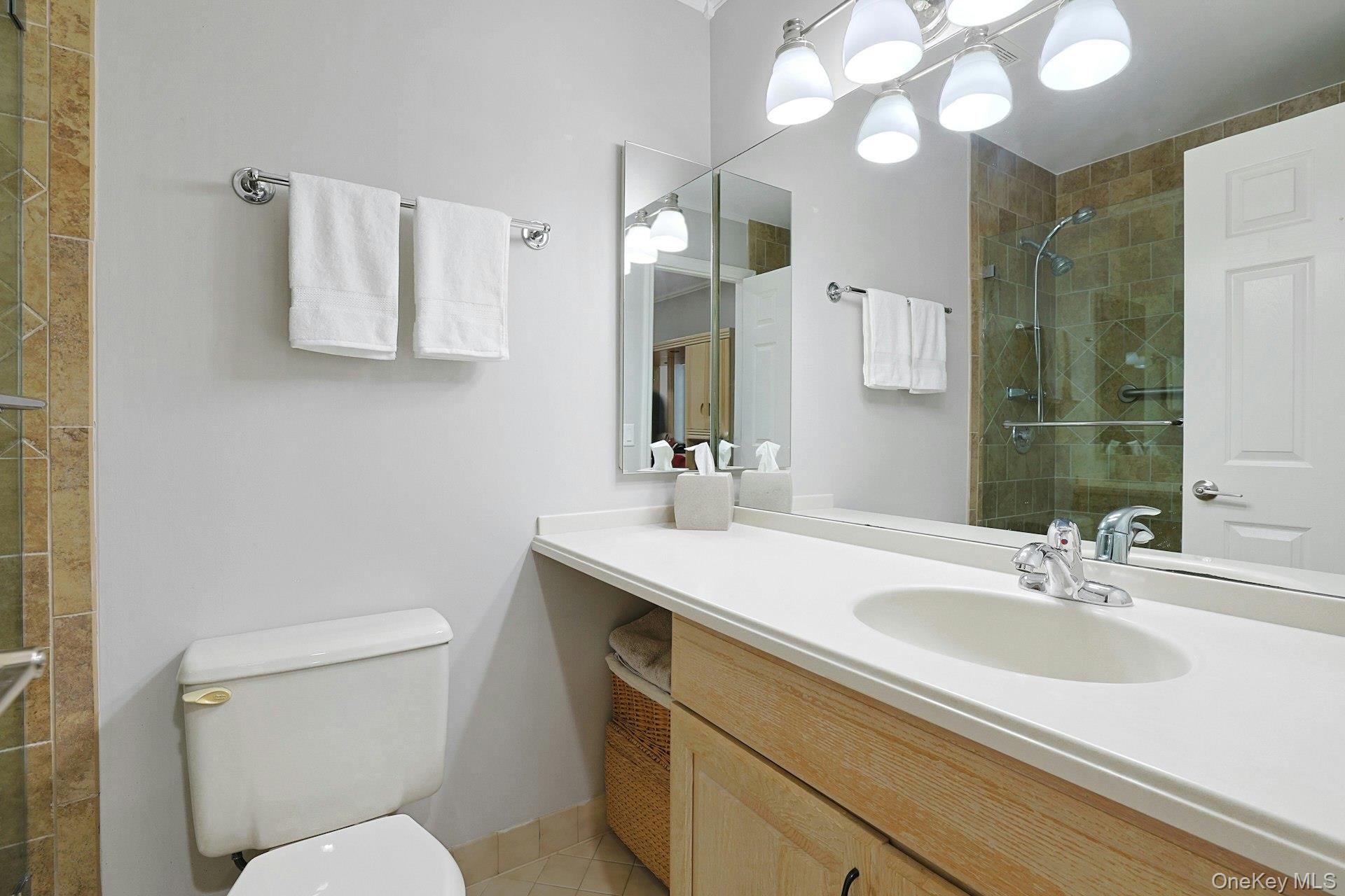 3902 Hickory Court Property Photo 16
