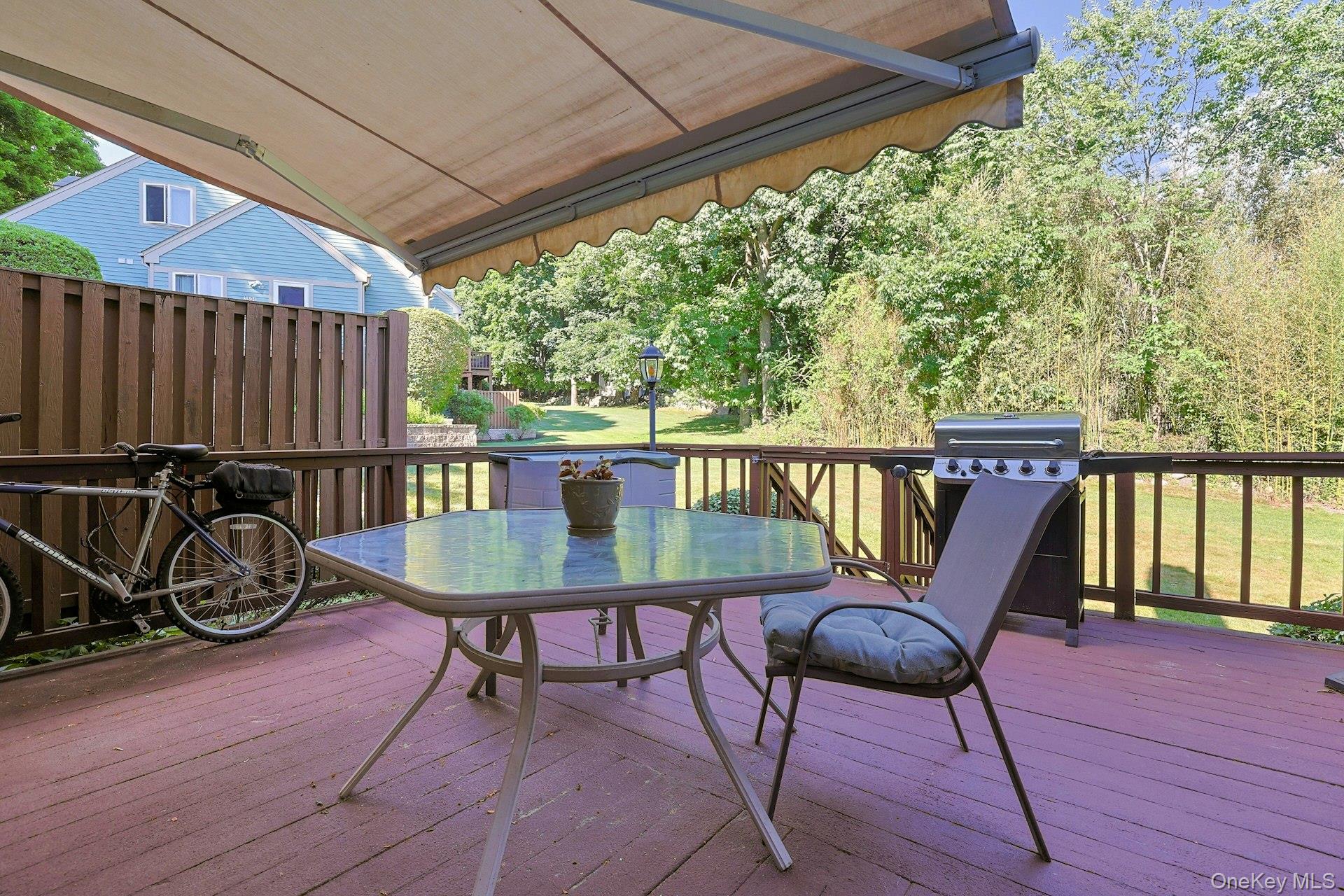 3902 Hickory Court Property Photo 23