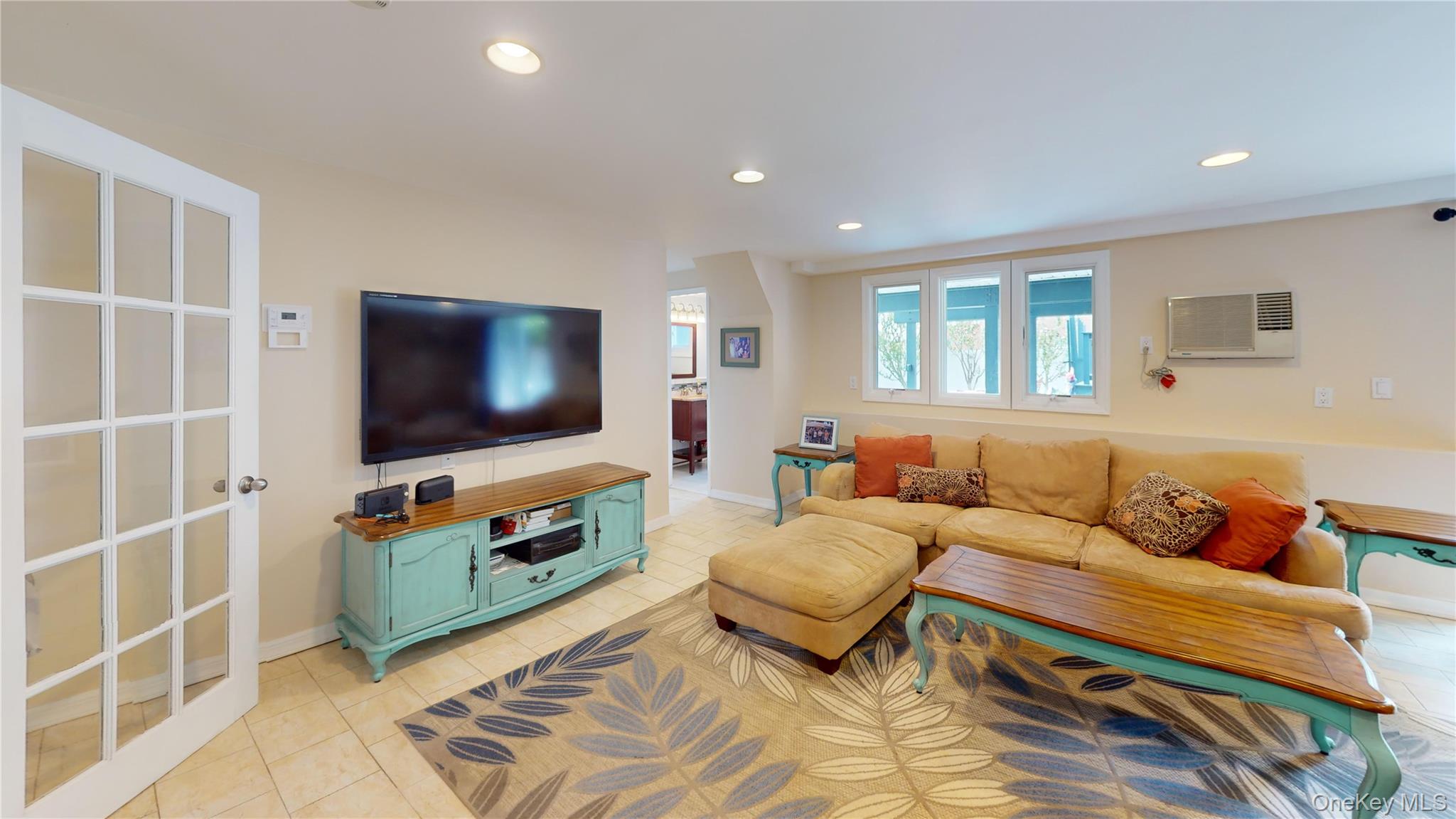 3186 Ocean Harbor Drive Property Photo 25