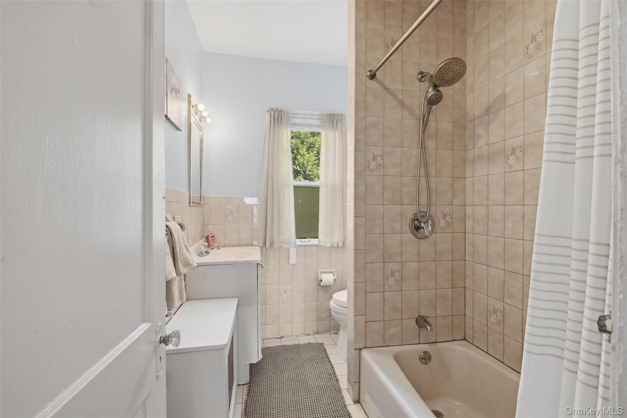 220-222 Carol Avenue 22 Property Photo 17