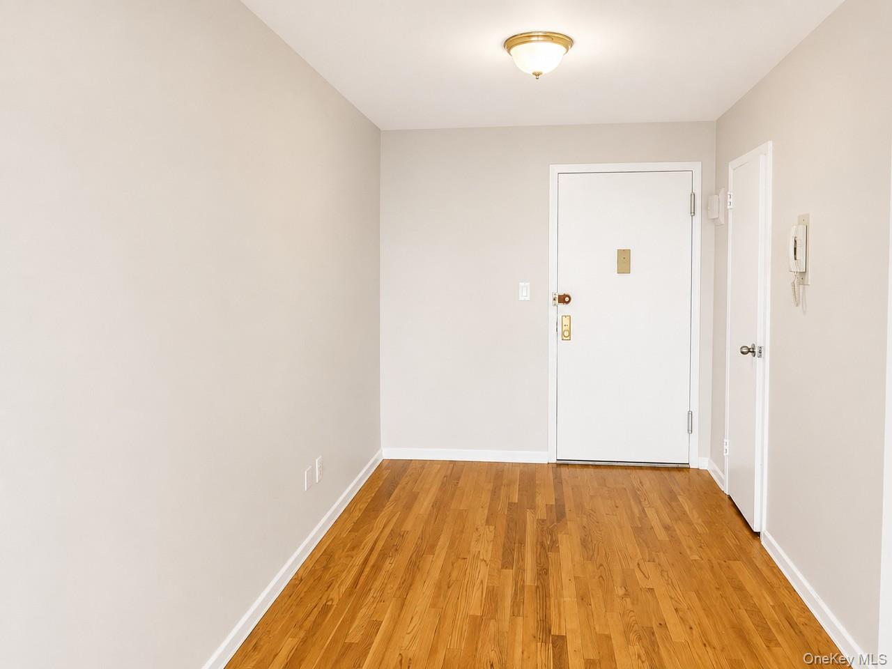 410 E Broadway 4t Property Photo 7