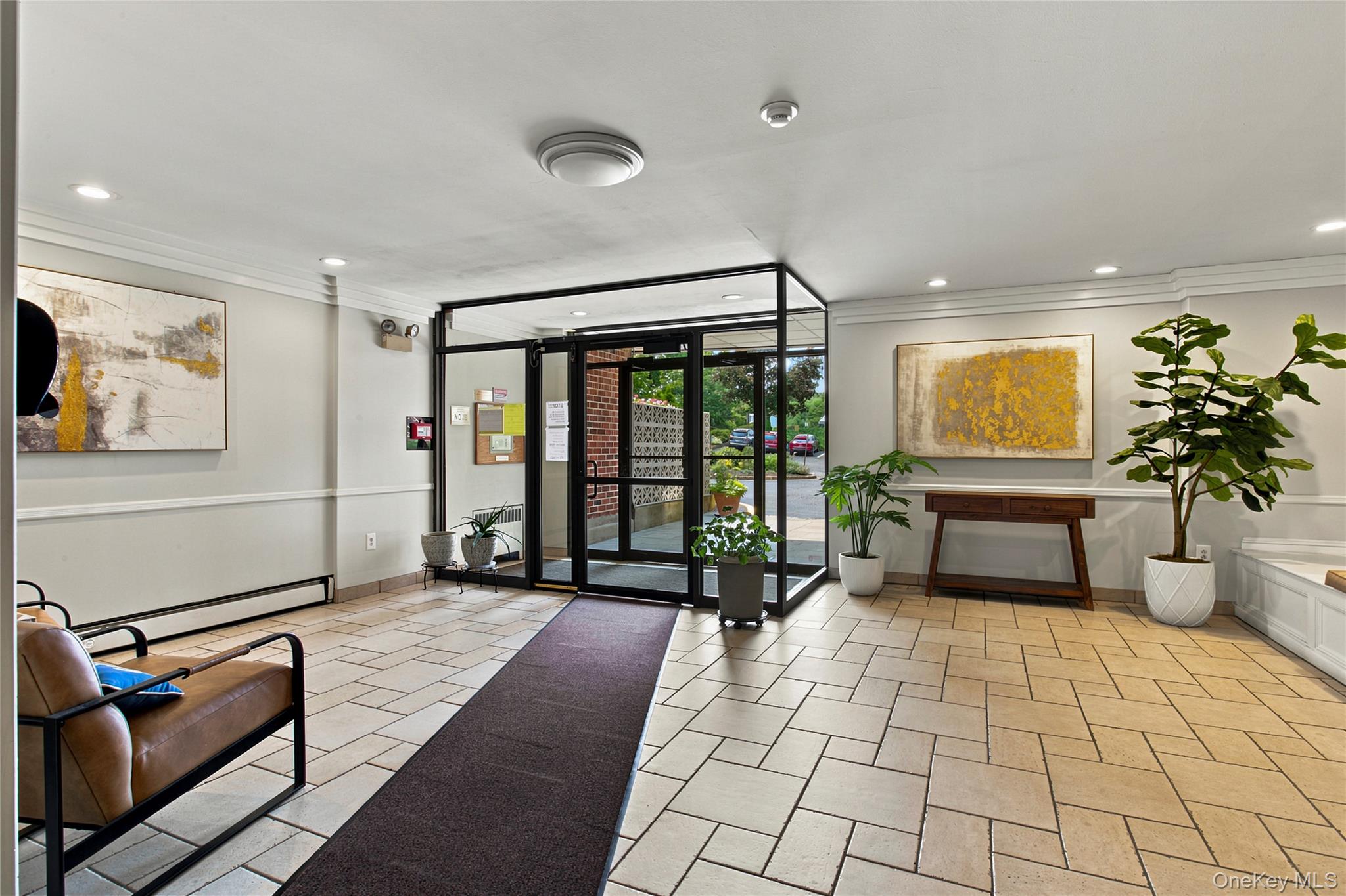 77 Carpenter Avenue 3b Property Photo 5