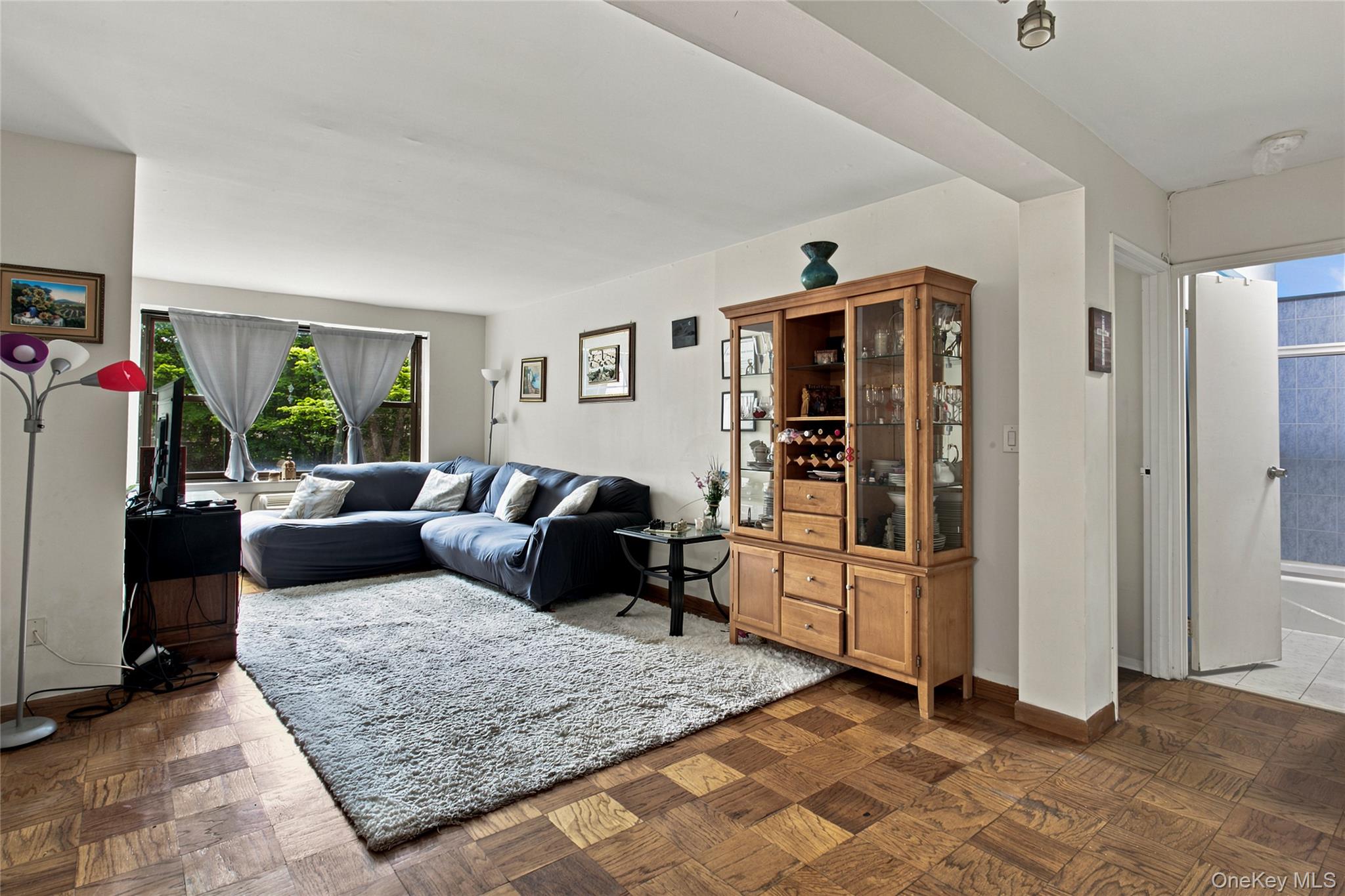 77 Carpenter Avenue 3b Property Photo 16