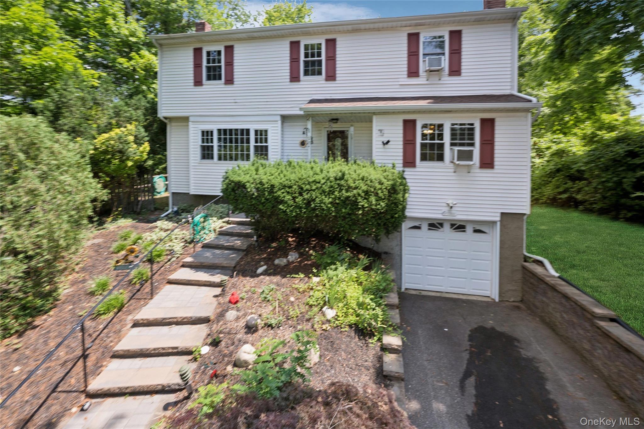 49 Old Town Lane Property Photo 1
