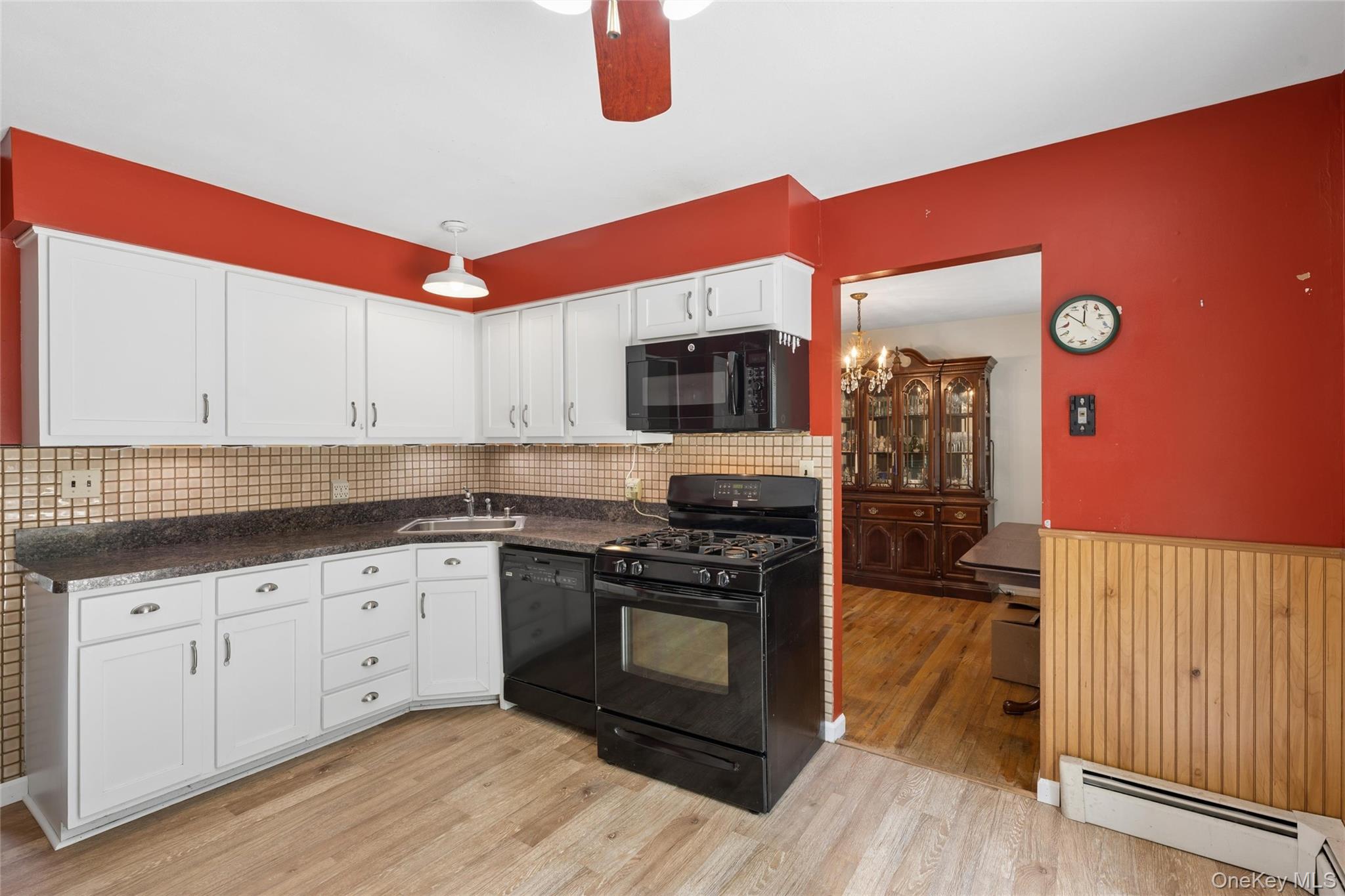 49 Old Town Lane Property Photo 12