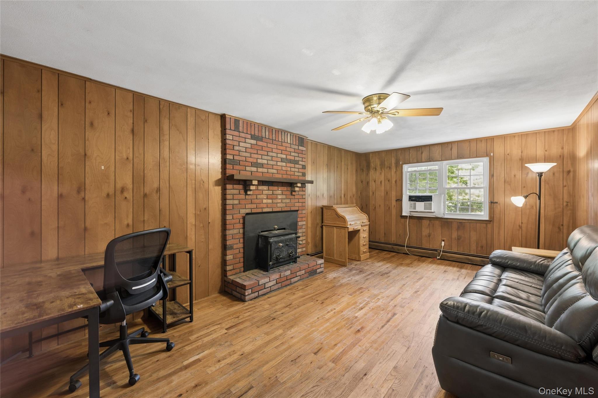49 Old Town Lane Property Photo 16