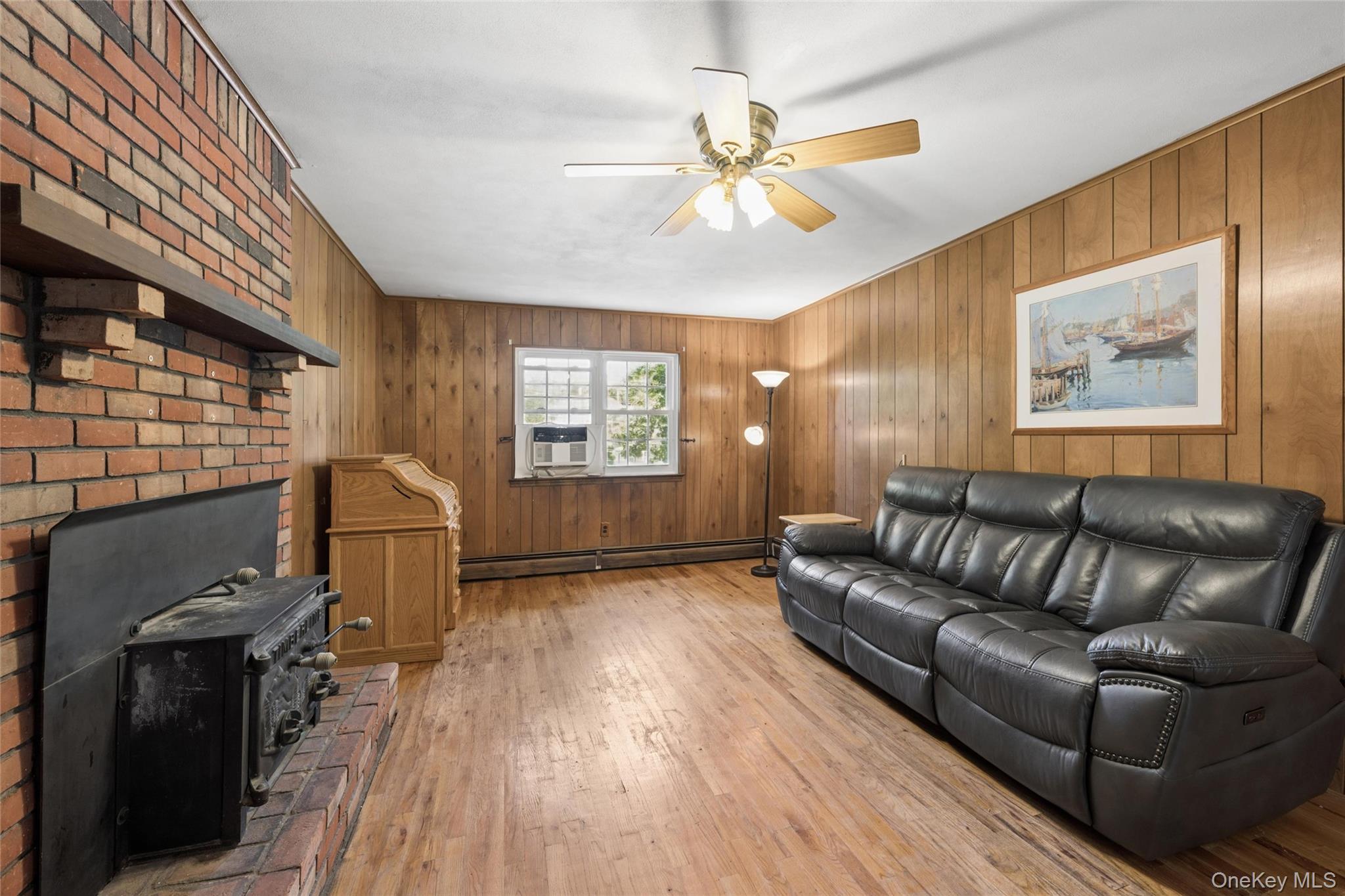 49 Old Town Lane Property Photo 18