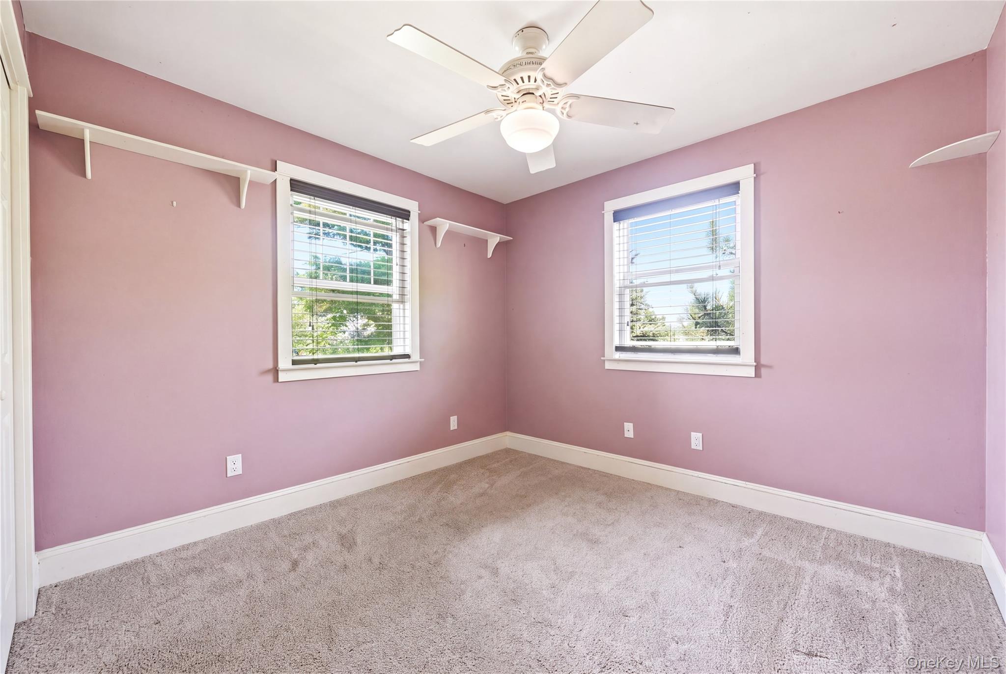 100 Elm Street Property Photo 25