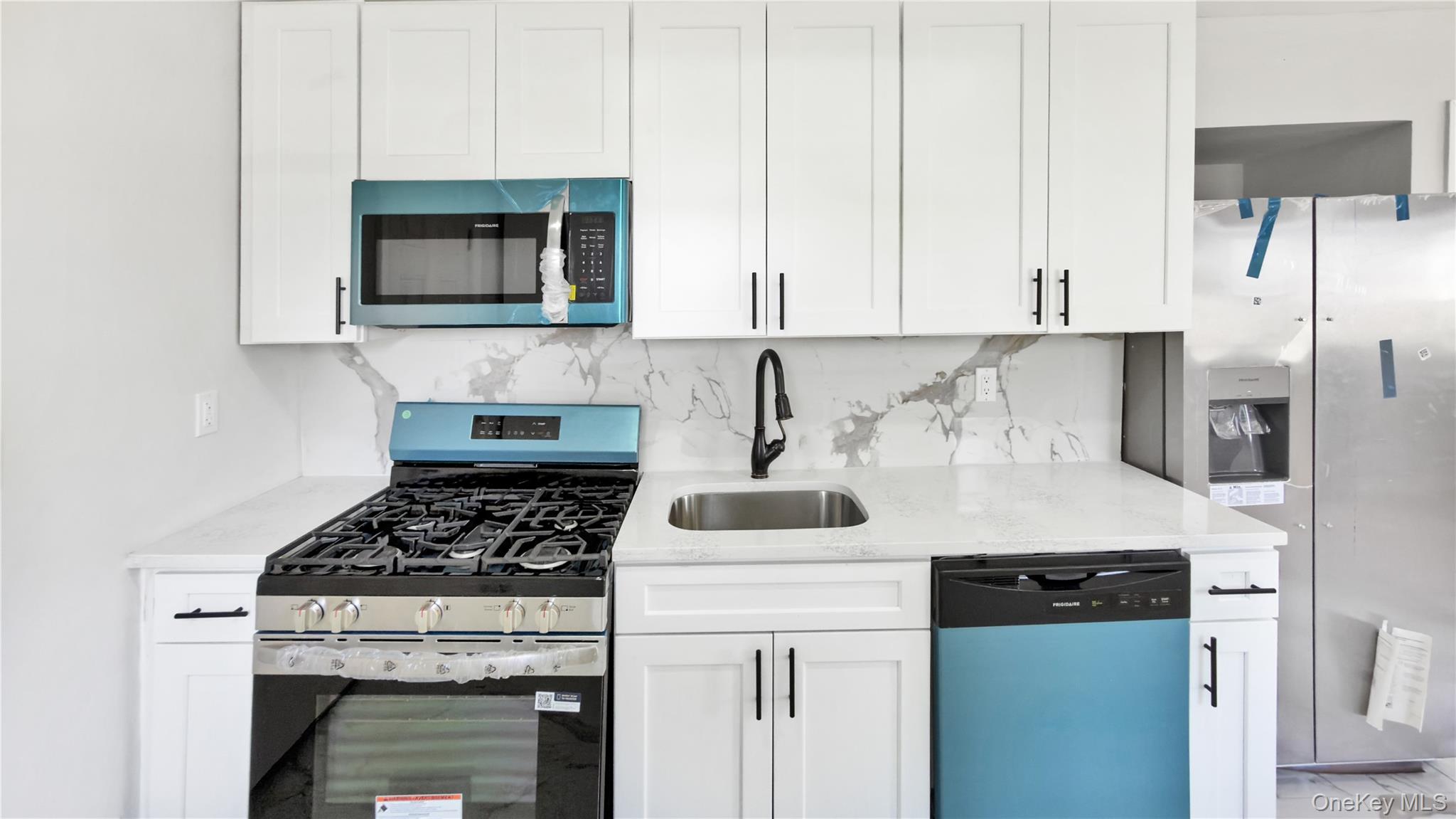 162 State Street Property Photo 12