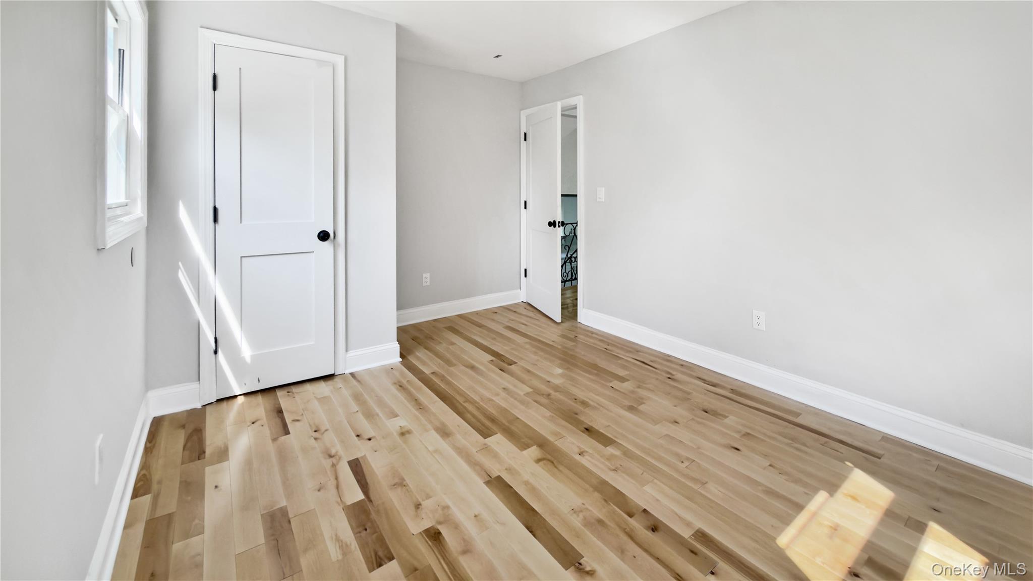 162 State Street Property Photo 18