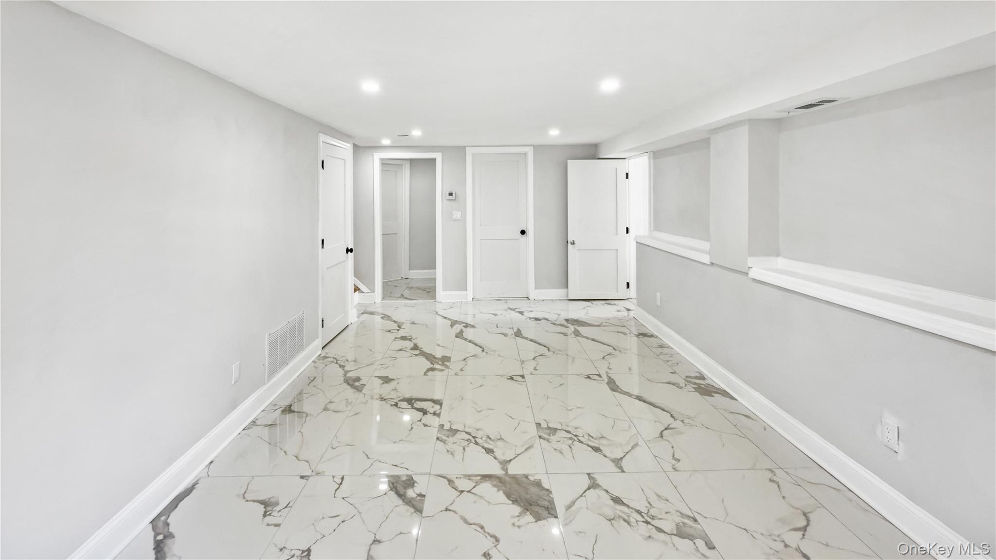 162 State Street Property Photo 27