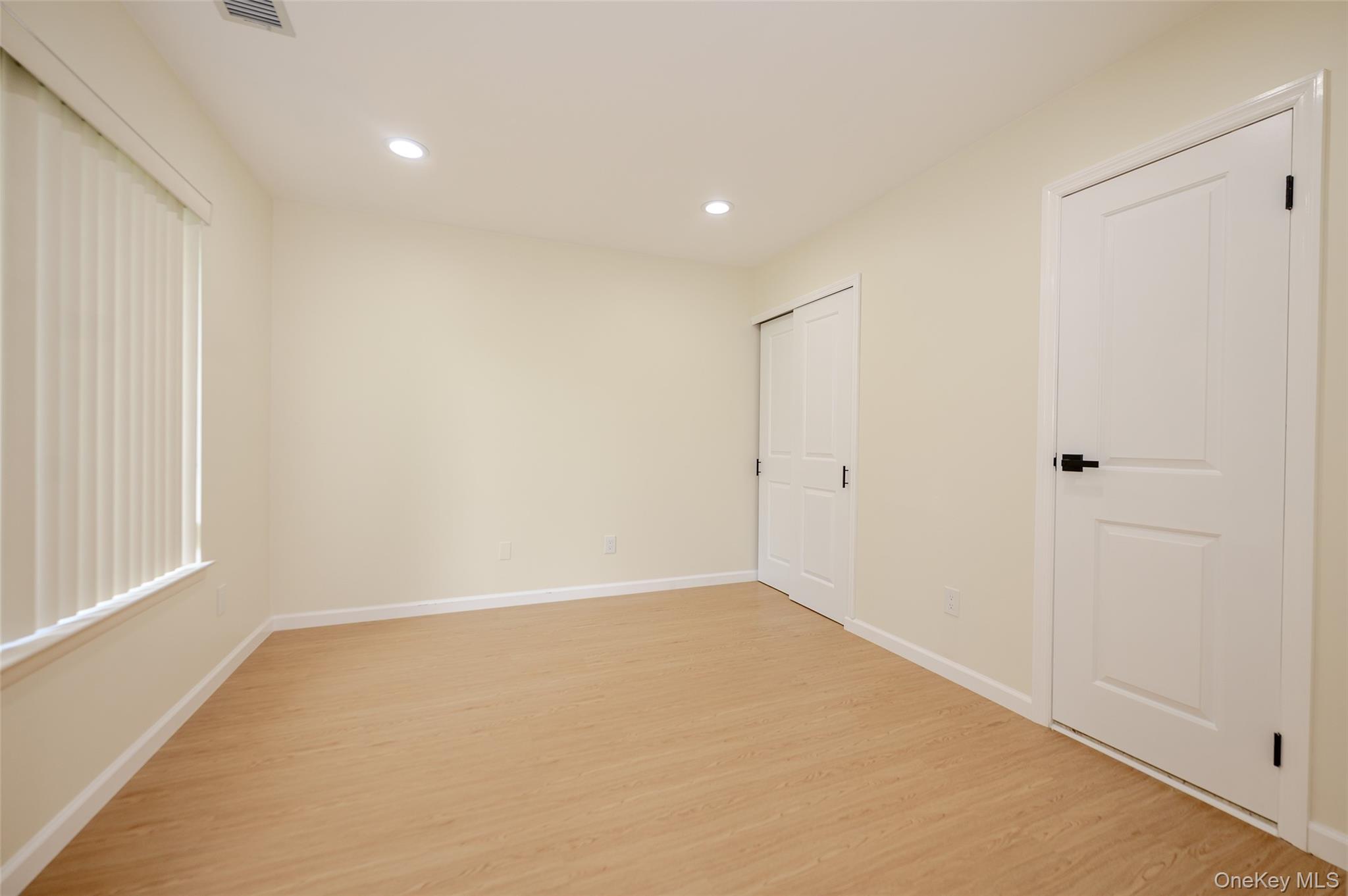 12 Stanford Court A Property Photo 14