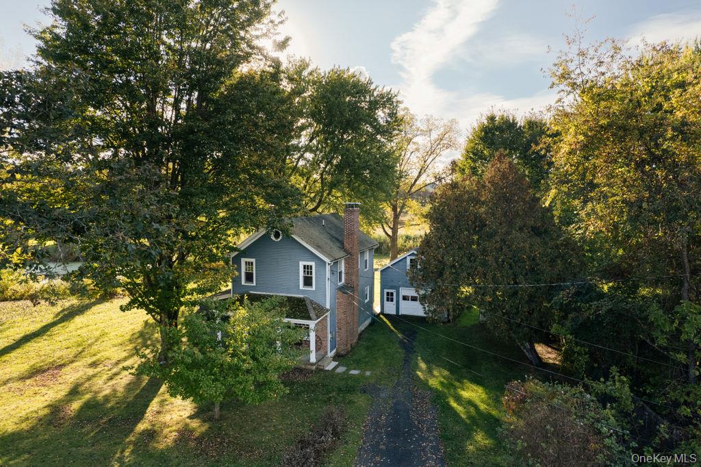 215 Moore Road Property Photo 30