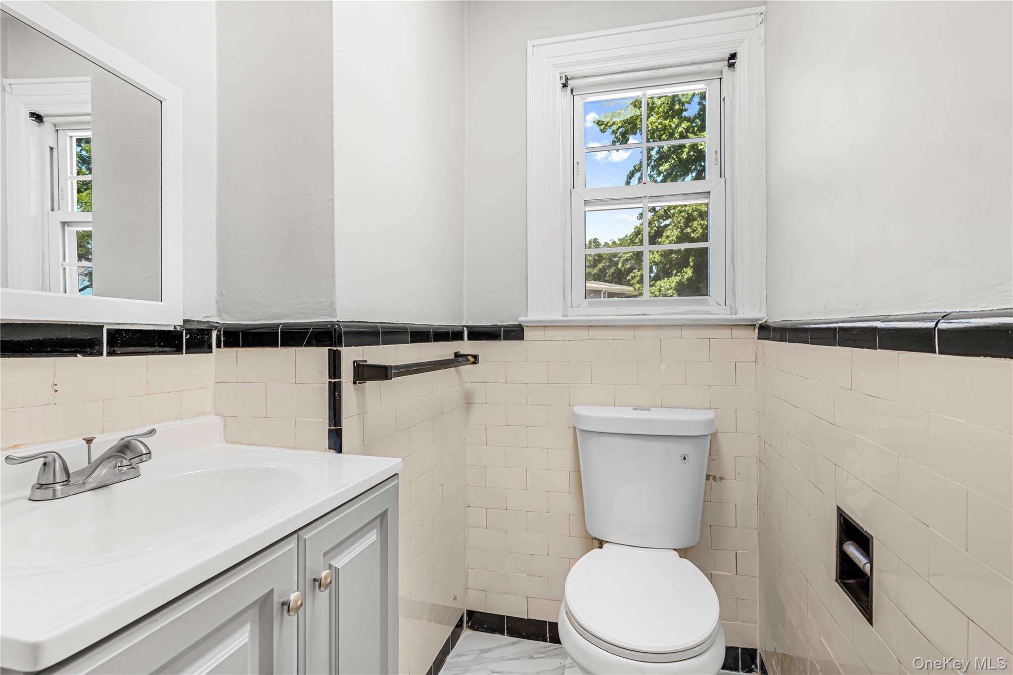 8747 216th Street Property Photo 18