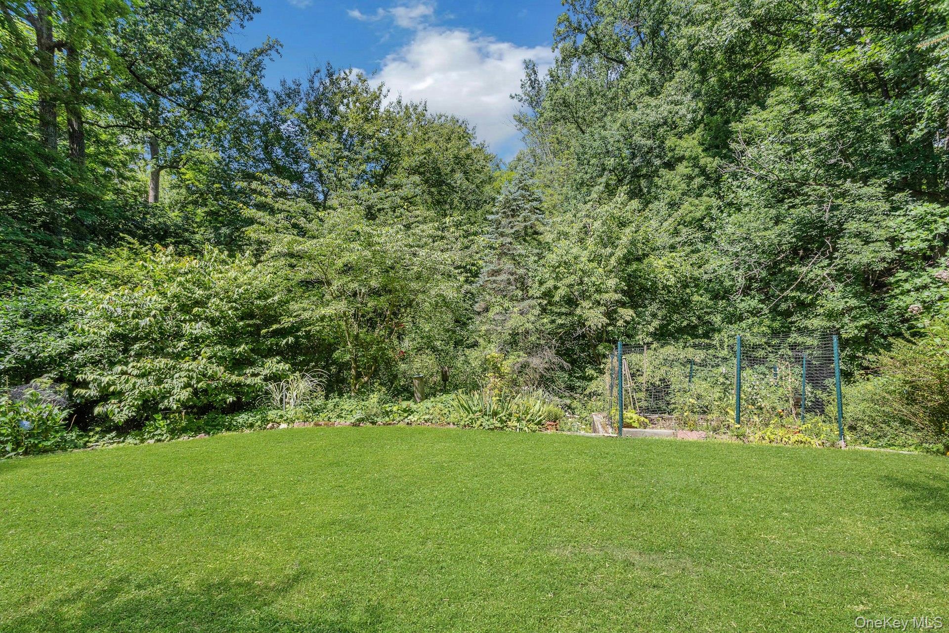 99 Lakeside Drive Property Photo 30
