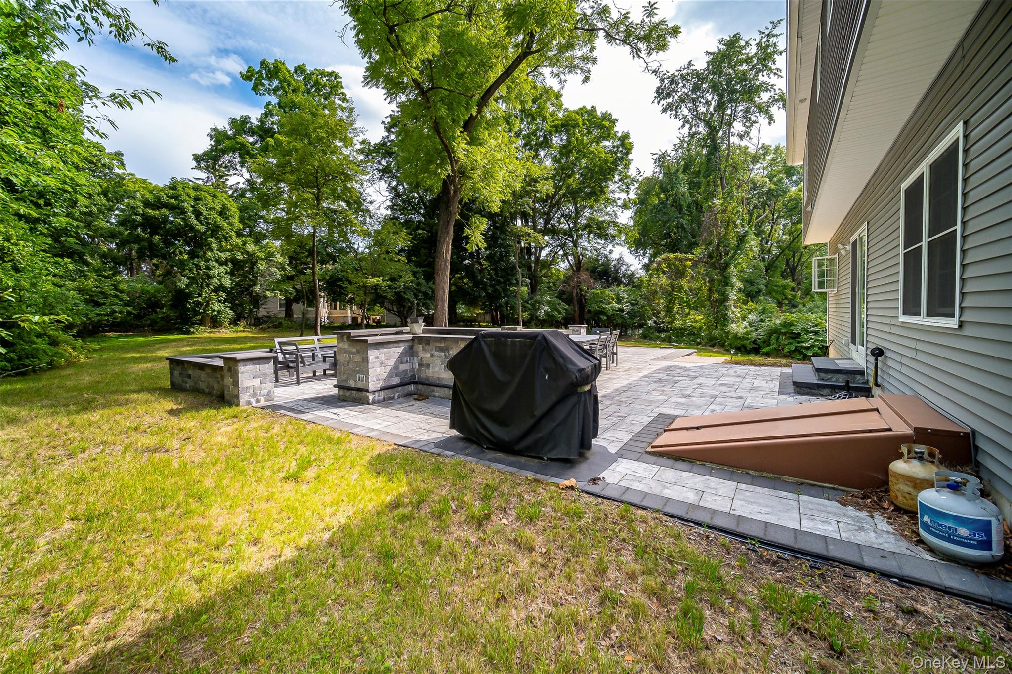 2 Atwood Lane Property Photo 31