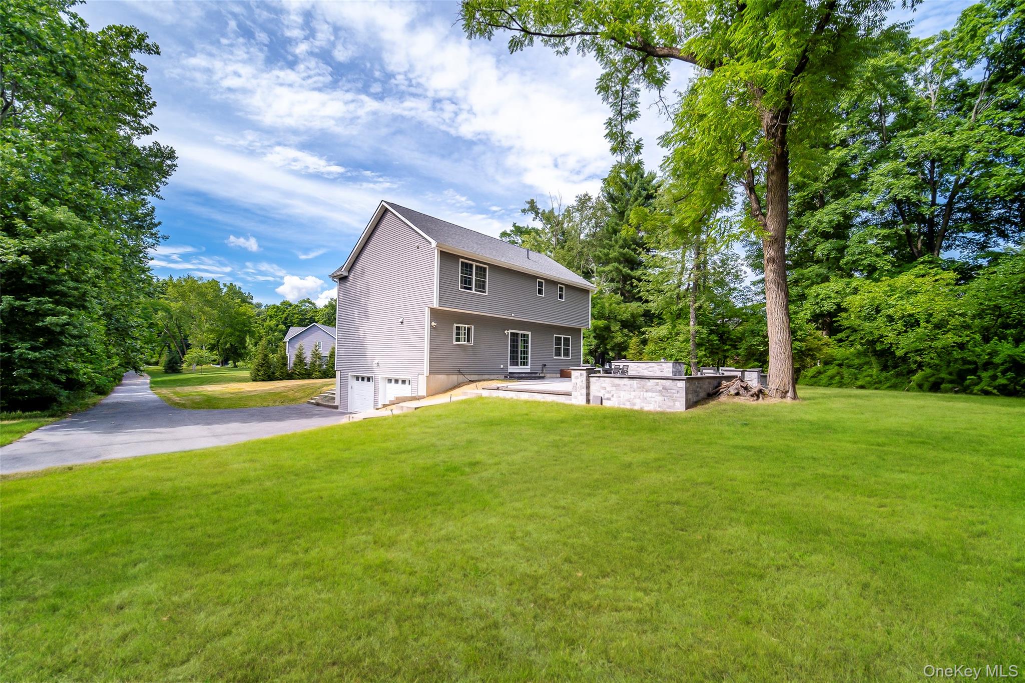 2 Atwood Lane Property Photo 33