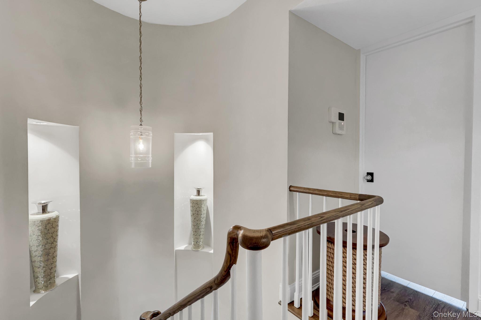 111 Cherry Valley Avenue M18 Property Photo 19