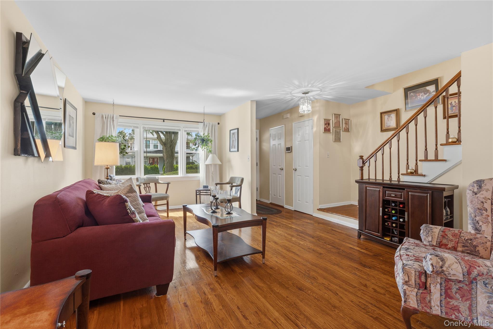65 N Fulton Avenue Property Photo 5
