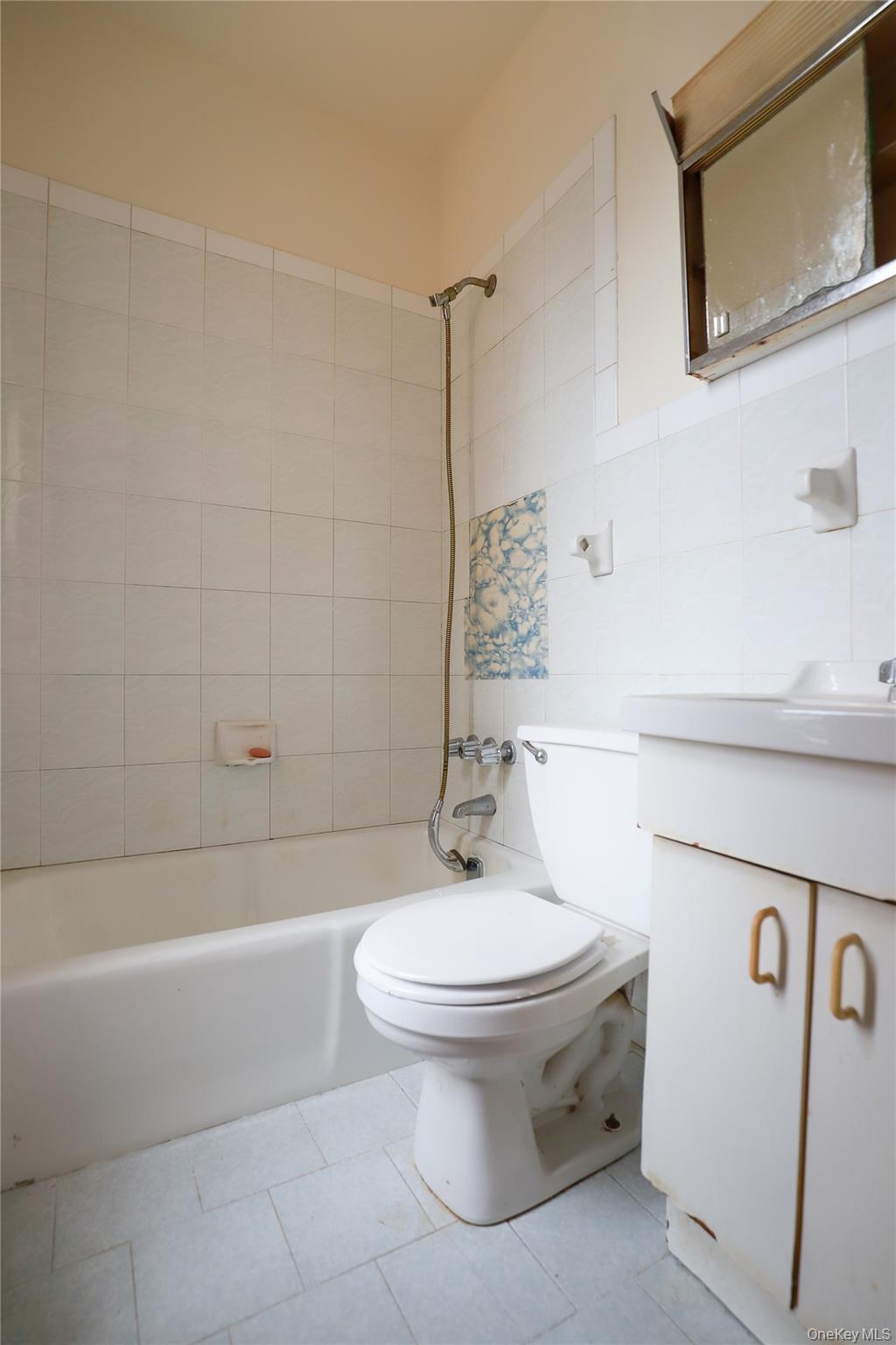 146-11 35th Avenue Property Photo 9